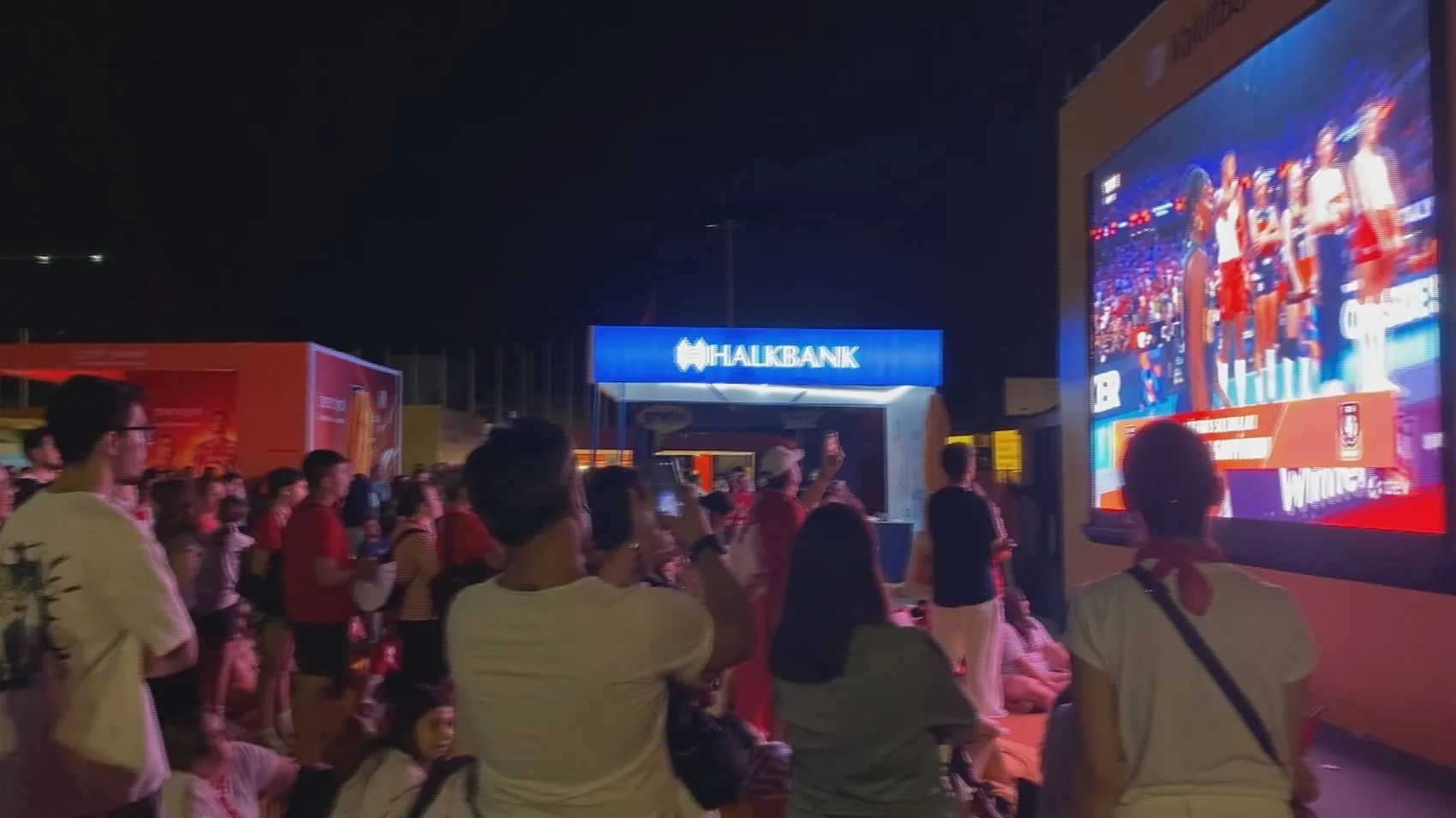 Filenin Sultanları Avrupa'nın Zirvesinde: İstanbul'da Şampiyonluk Coşkusu