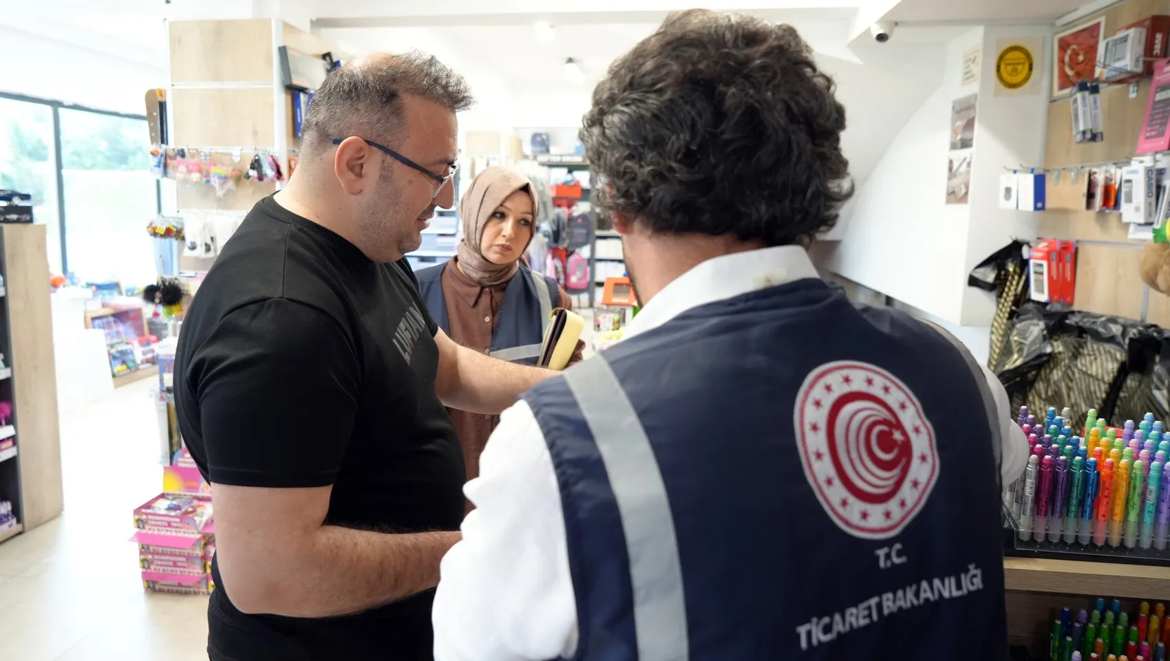 Okul alışverişinde etiket tuzağına geçit yok: Kayseri'de kırtasiyeler mercek altında
