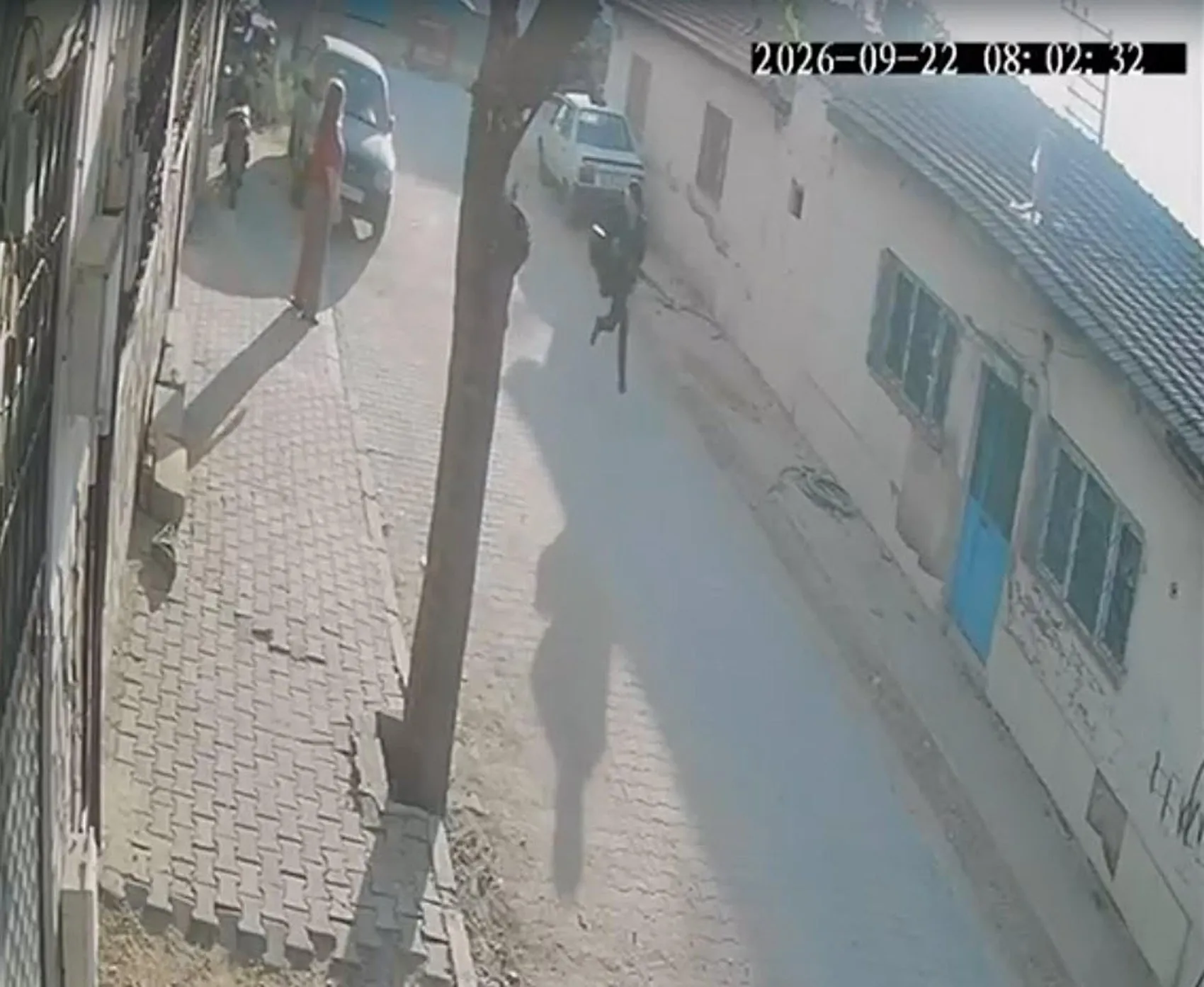 Turgutlu'da okul yolunda dehşet: 15 yaşındaki saldırganın tüfeğiyle 11 öğrenci yaralandı