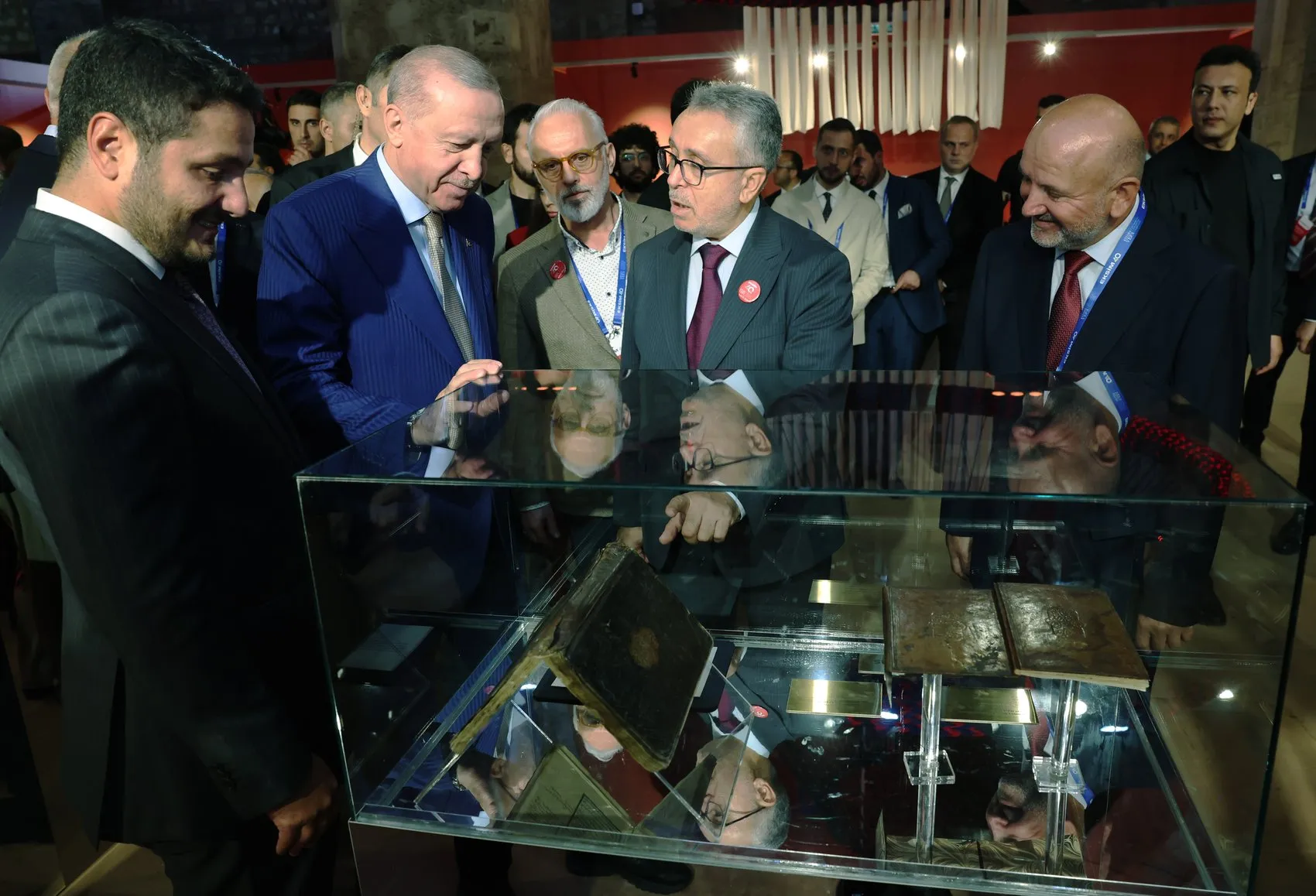 Tarihin tozlu sayfalarında utanç dolu bir dönem: 28 Şubat'ta kütüphaneler nasıl boşaltıldı?