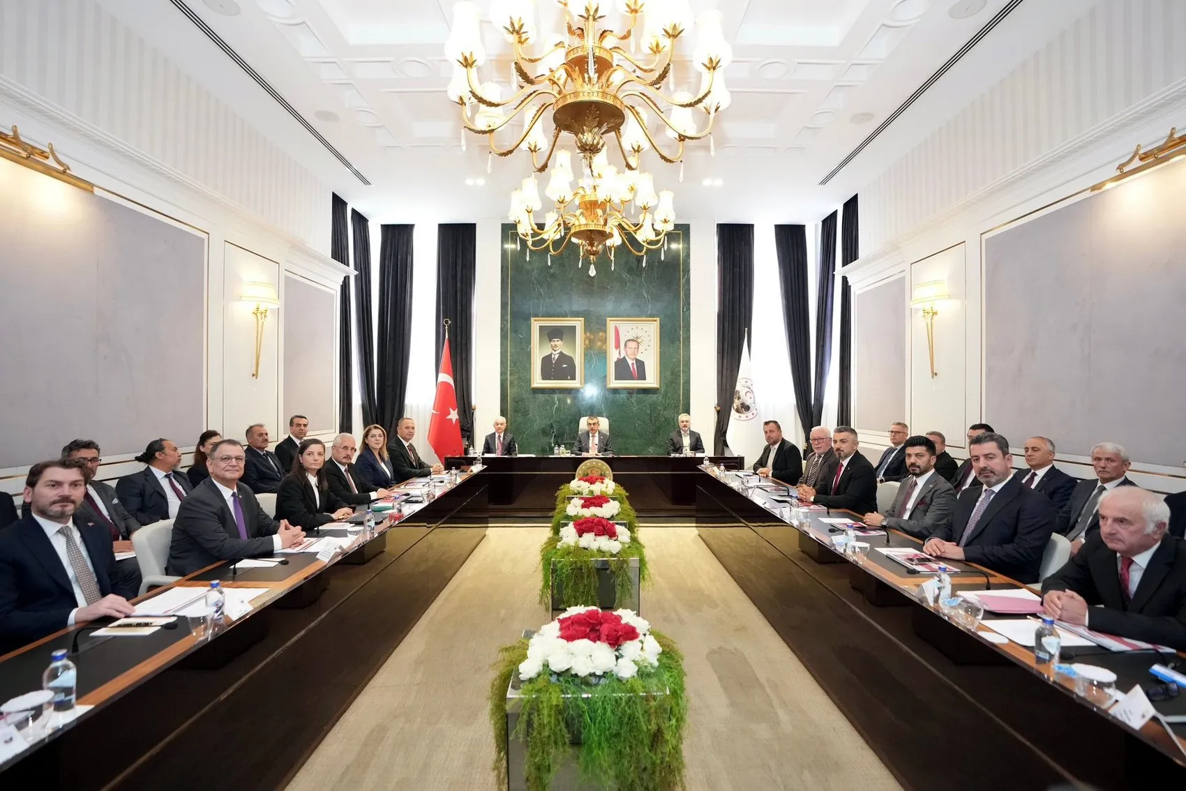 Eğitimde tarihi başarı: Türkiye OECD ülkeleri arasında zirveye yerleşti