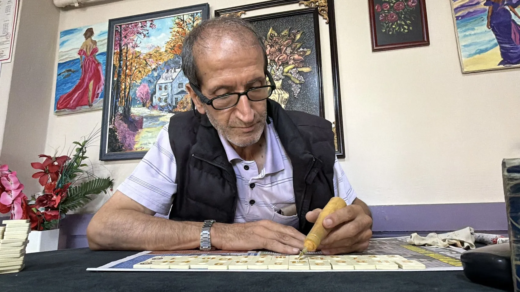 Eskişehir'in Görünmez Kahramanı: 10 Yıldır Kahvehanelerin Kaderini Değiştiriyor