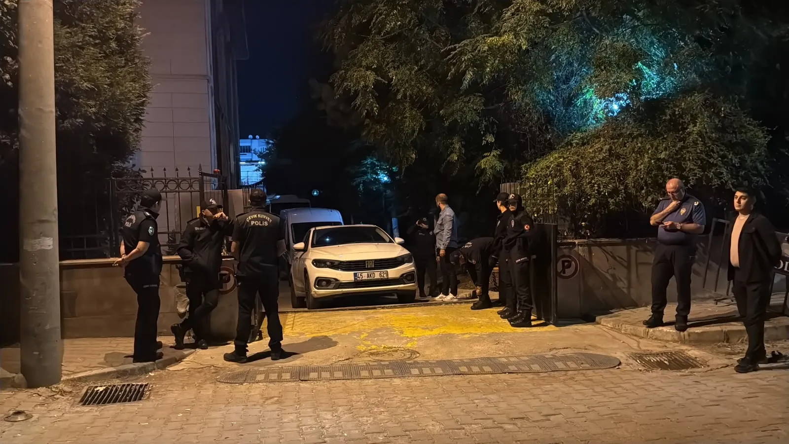 Turgutlu'daki dehşet gecesinde aile boyu tutuklama kararı