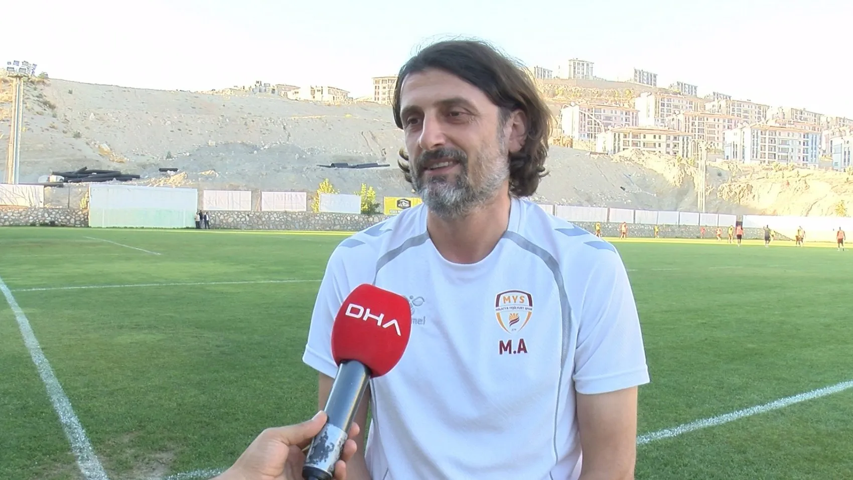 Malatya'nın Futbol Sahalarındaki Tek Umudu: Yeşilyurtspor Omuzlarındaki Yükle Şampiyonluğa Koşuyor