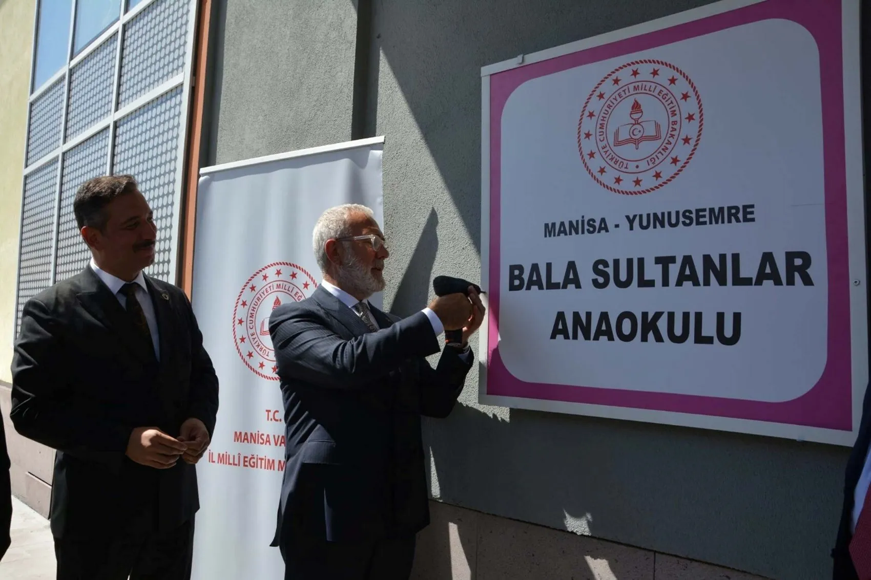 Manisa'da eğitim hamlesi: Yeni nesiller için devasa yatırım
