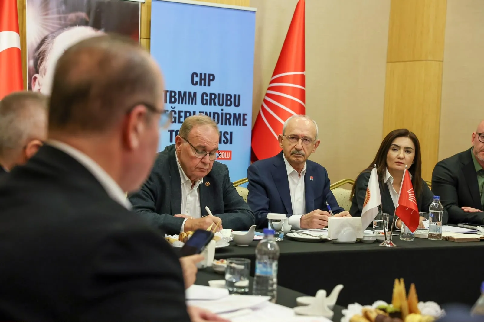 CHP'nin stratejik zirvesi Bolu'da toplandı: Kılıçdaroğlu kurmaylarıyla bir araya geldi
