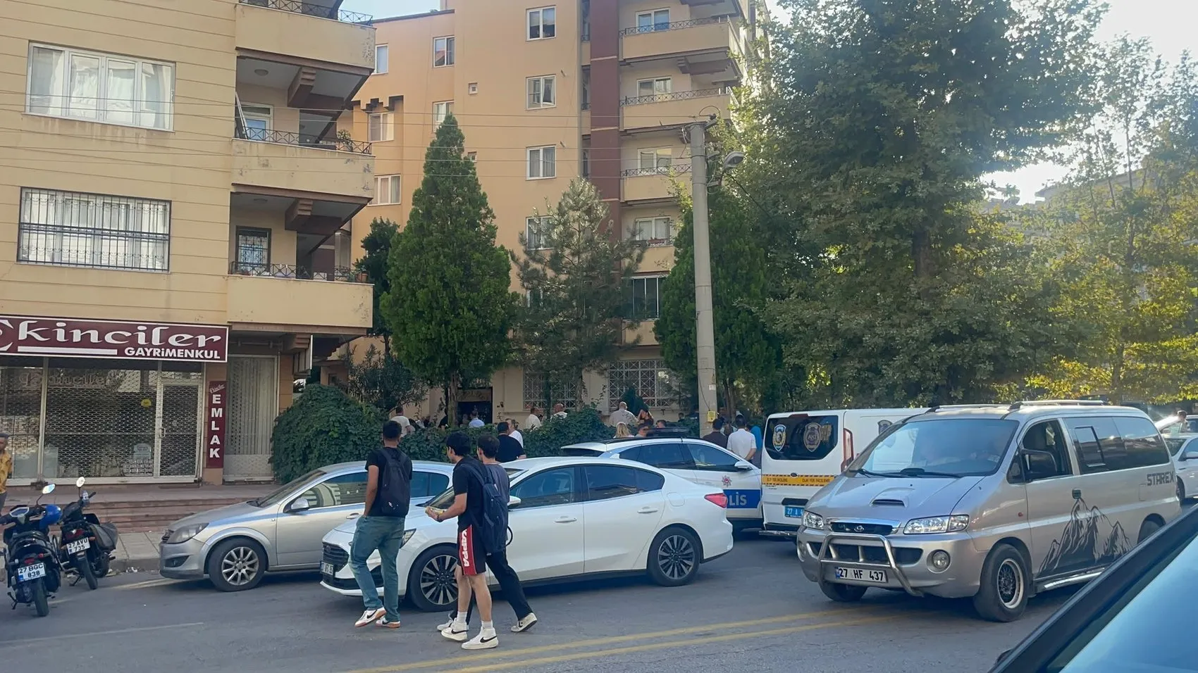 Gaziantep'te dehşet dolu gece: Arkadaşını vurdu, ardından tetiği kendine çevirdi