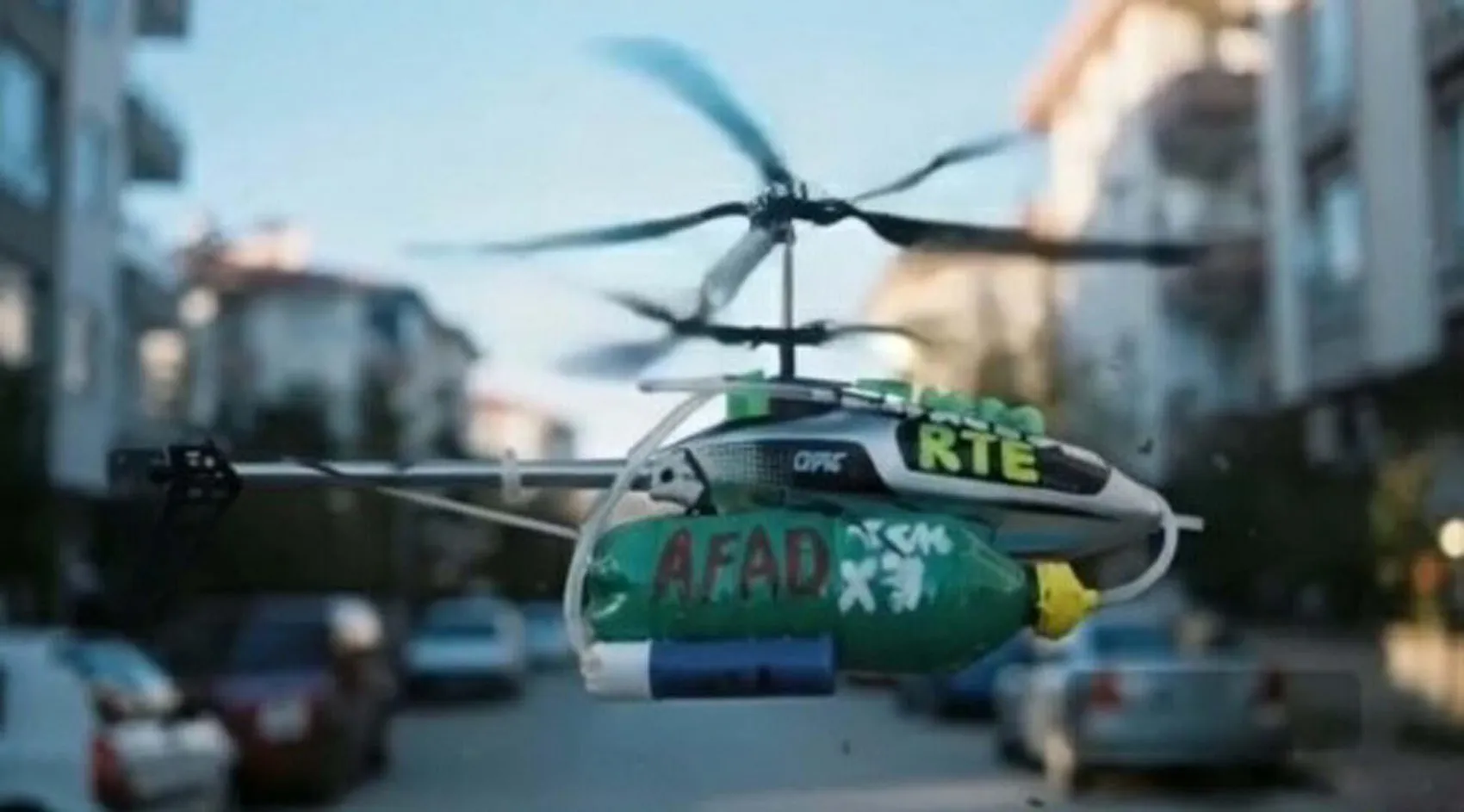 TEKNOFEST'te filizlenen dostluk teknolojiye dönüştü: İki arkadaşın 'TOMA helikopteri' hayali gerçek oldu