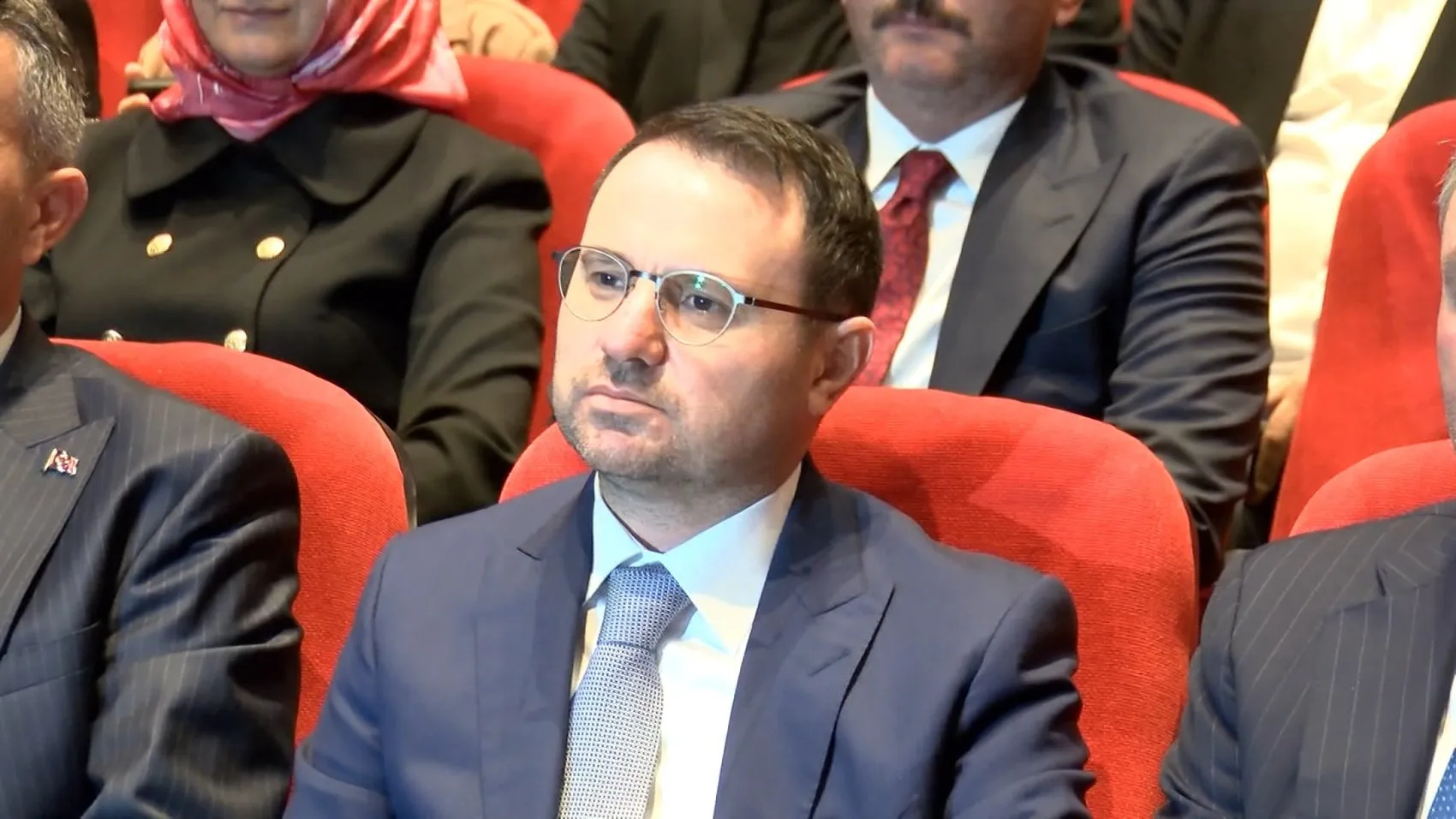 Adalet Bakanı Gürlek'ten suç örgütlerine net mesaj: Hukukun demir yumruğu üzerinizde