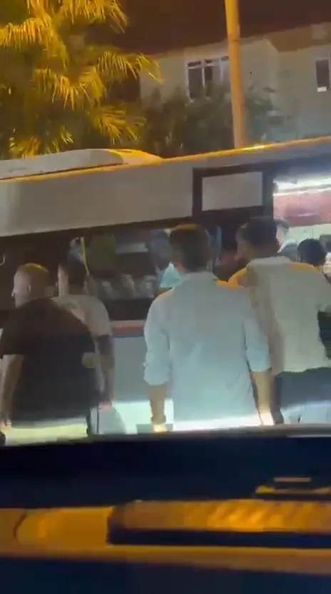 Adana'da toplu taşıma dehşeti: Dolmuşta çocuk yolcuya acımasız saldırı