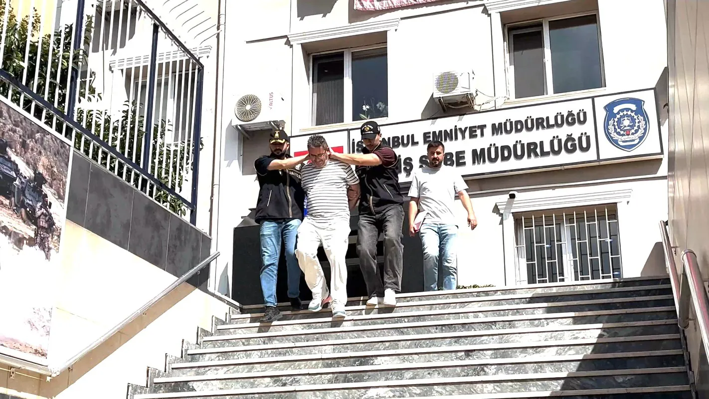 Tapu vurgununda dublör kullanan firari hükümlü Gaziosmanpaşa'da kıskıvrak yakalandı