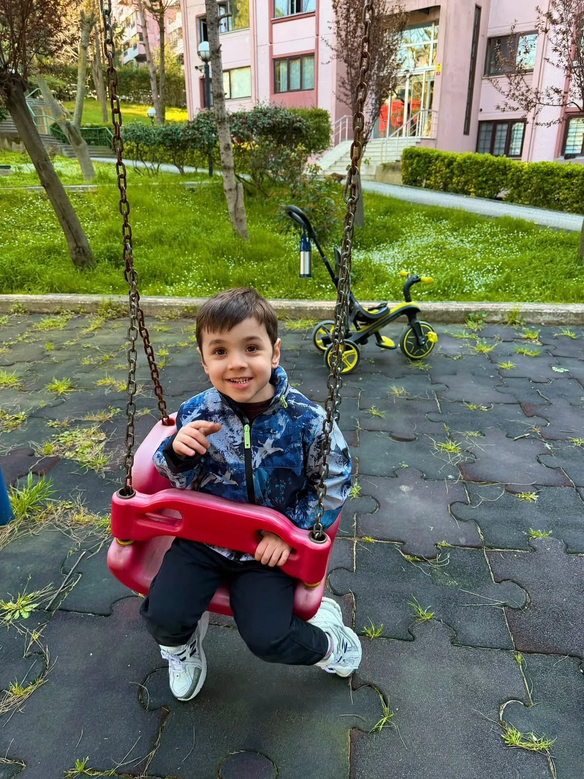 Bir stadyum dolusu insanın desteği Kuzey'i yeniden ayağa kaldırabilir: 40 bin kişilik umut yolculuğu