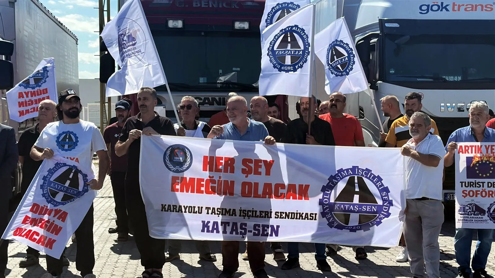 Avrupa yollarında direksiyon sallayan Türk şoförlere vize engeli: Potansiyel göçmen değiliz