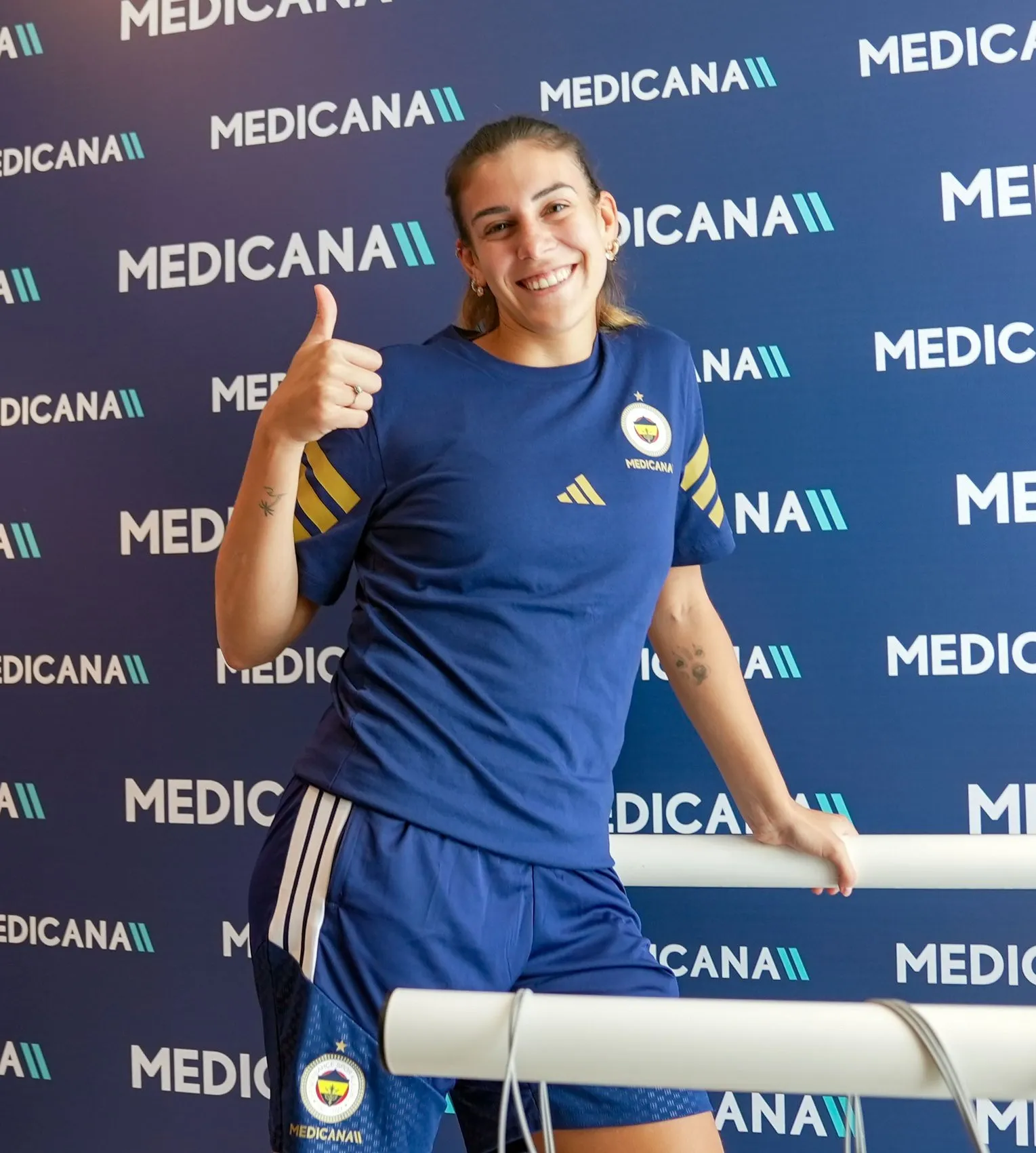 Sarı Melekler yeni sezona tam teşekküllü giriş yaptı: Yıldızlar sağlık taramasından geçti