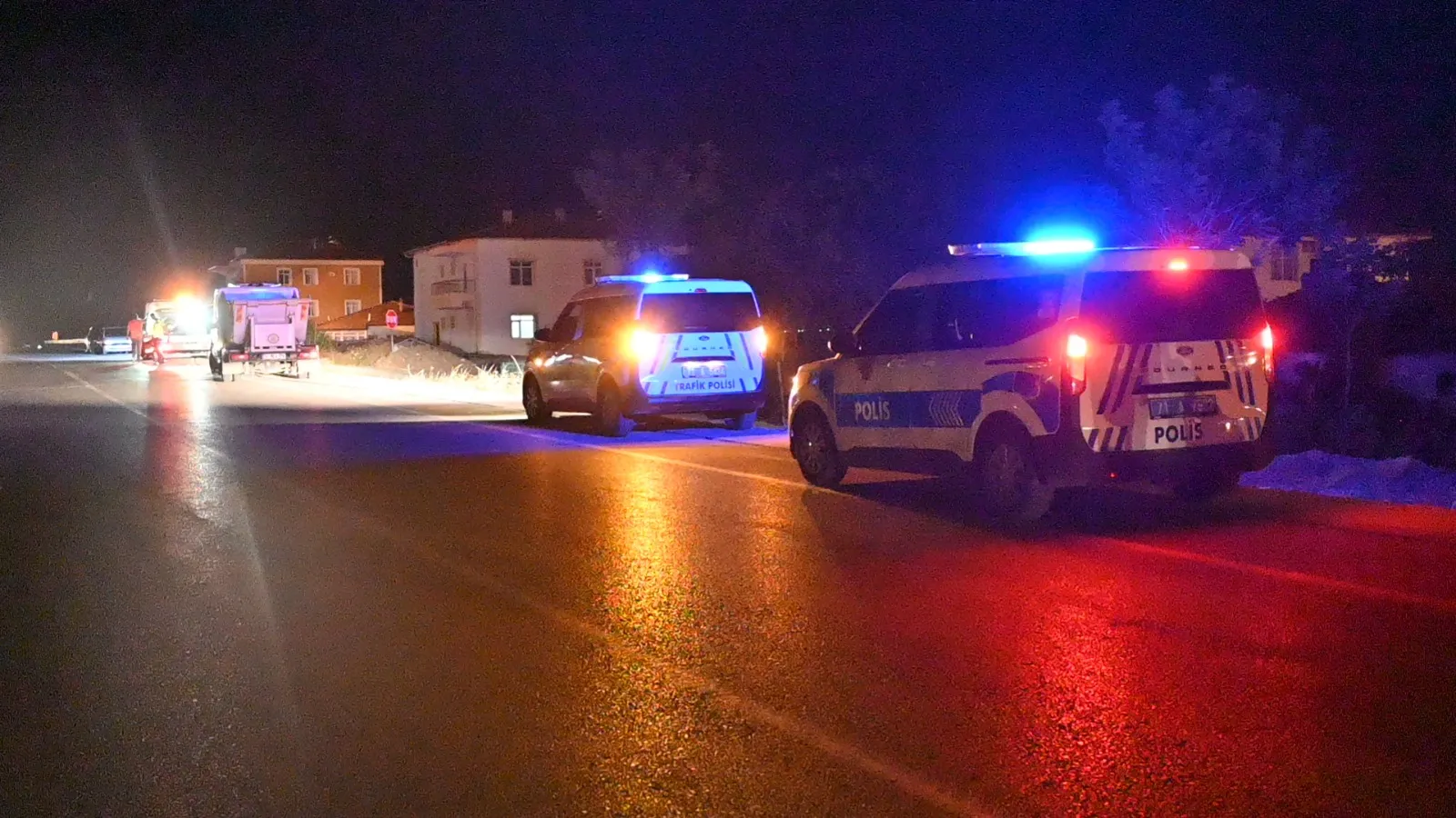 Kırıkkale'de motosiklet kazası: Bir kişi yaşam mücadelesi veriyor