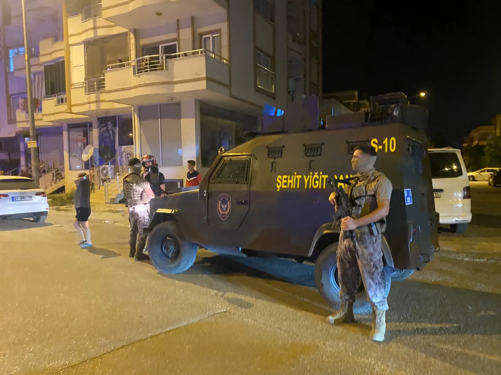 Marmaris'ten Ceyhan'a uzanan kanlı hesaplaşma: Emekli jandarma dehşet saçtı