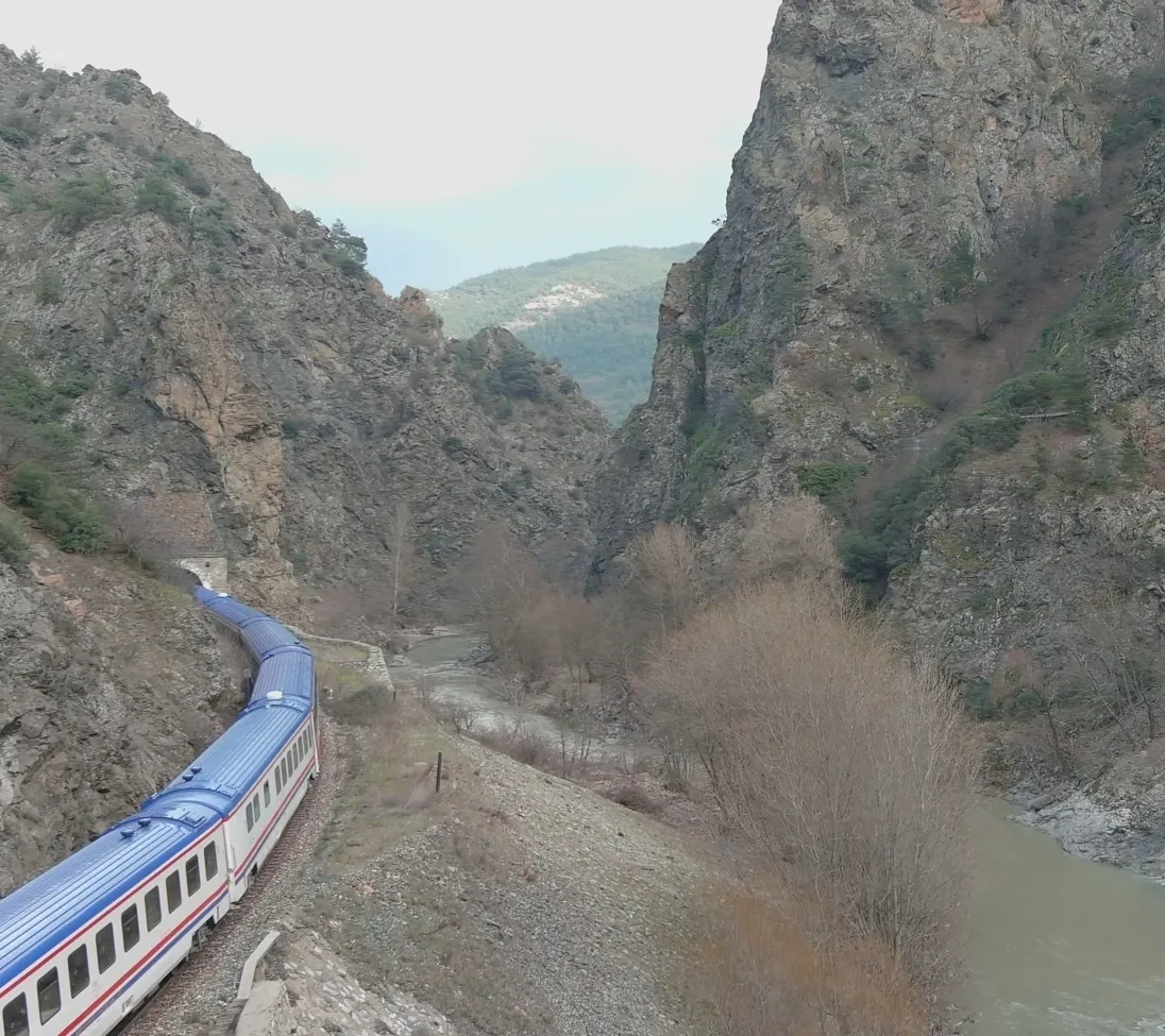 Batı Karadeniz'in saklı rotası yeniden keşfedilmeyi bekliyor: Karaelmas Ekspresi için geri sayım başladı