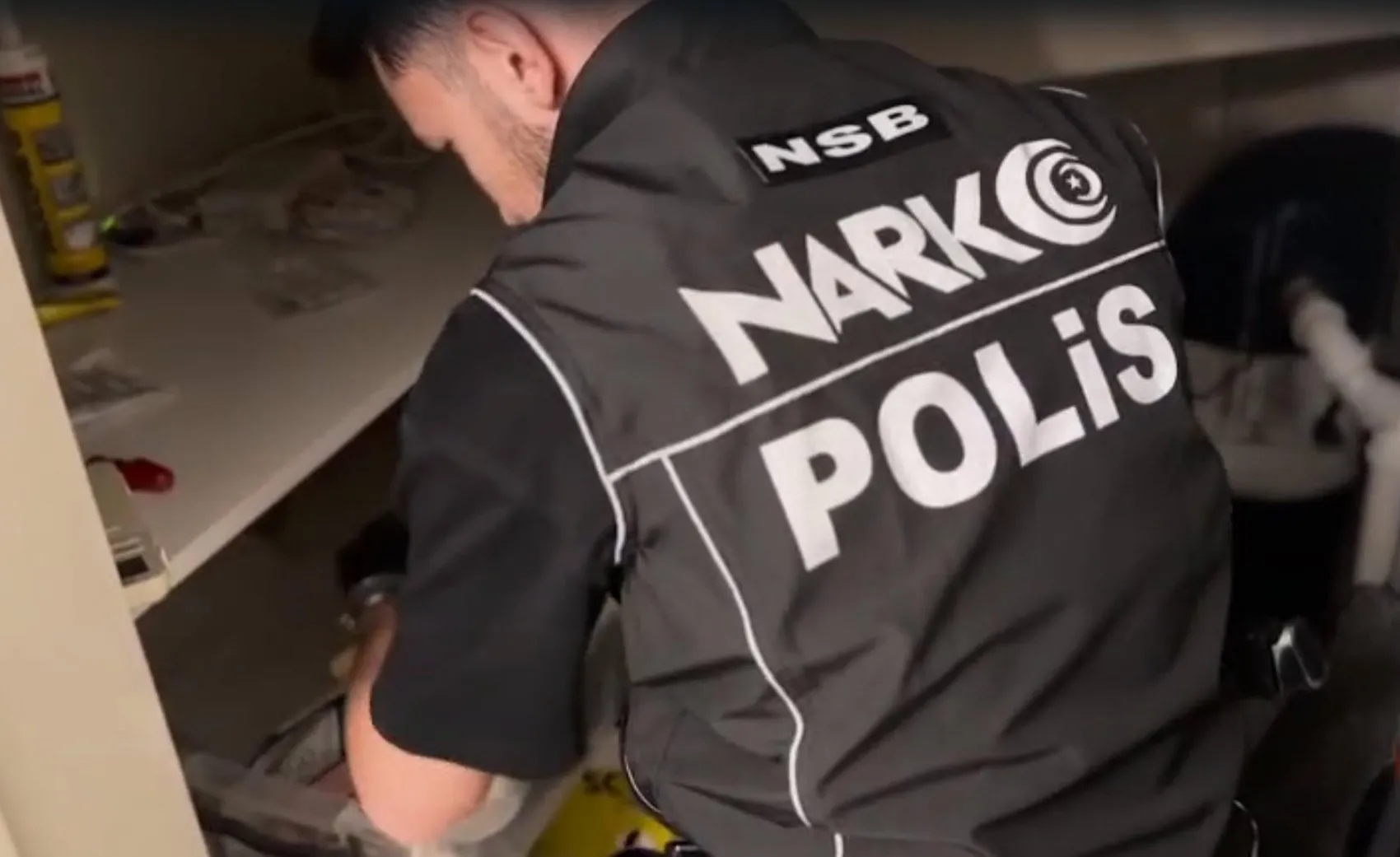 İzmir merkezli dev operasyon: Milyarlık servete el konuldu