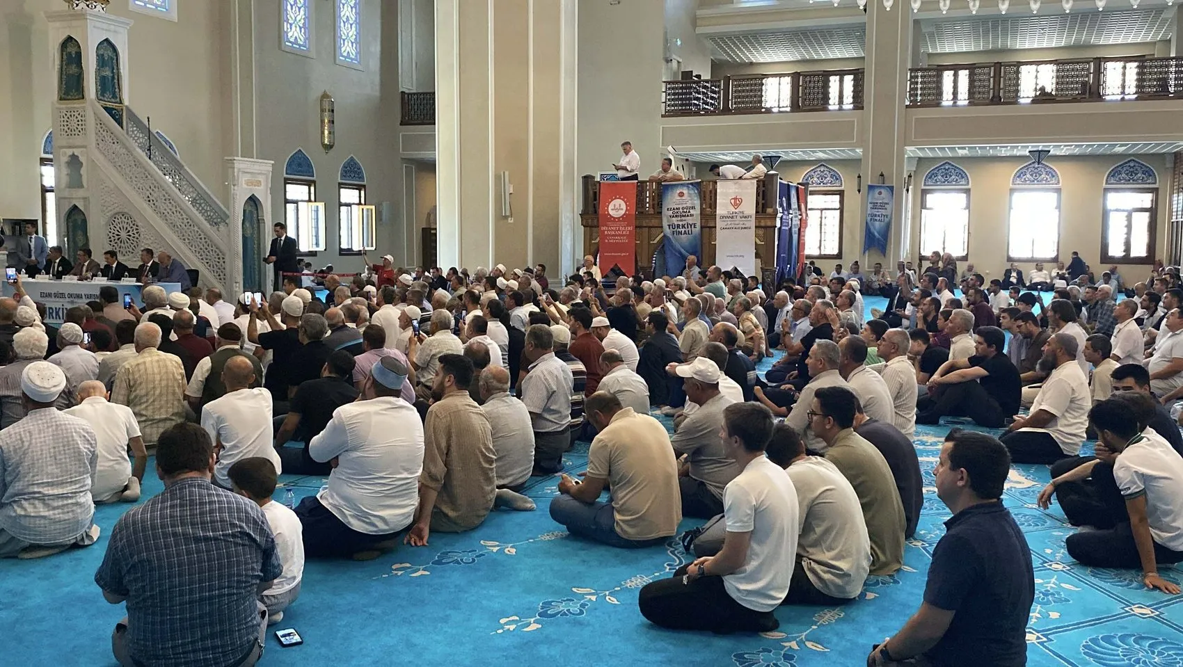 Minarelerden Yükselen En Güzel Seda Çanakkale'de Yarıştı: Türkiye'nin En İyi Müezzini Belli Oldu