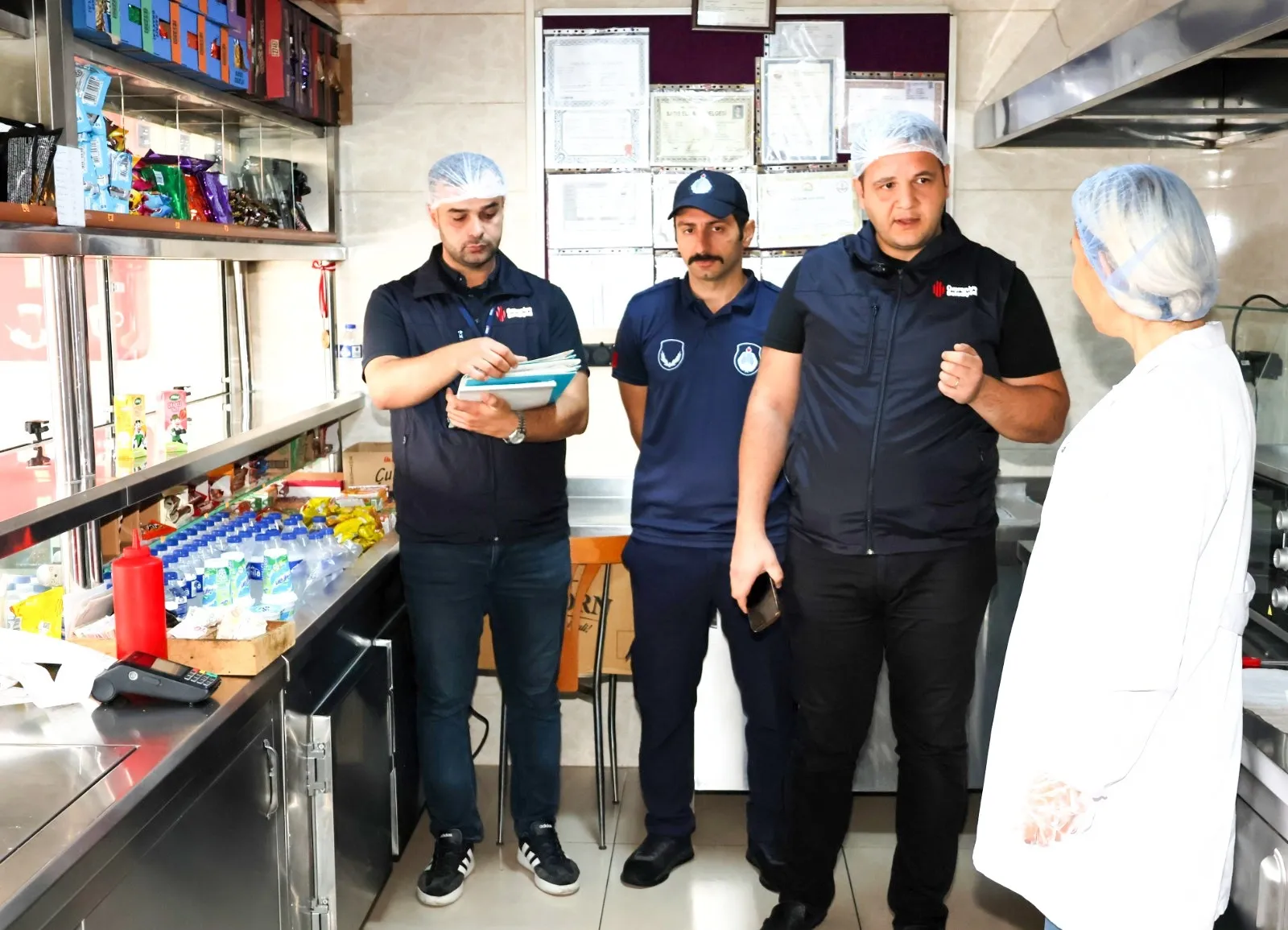 Ümraniye'de okul kantinlerine sıkı takip: Öğrencilerin sağlığı için denetim mesaisi başladı