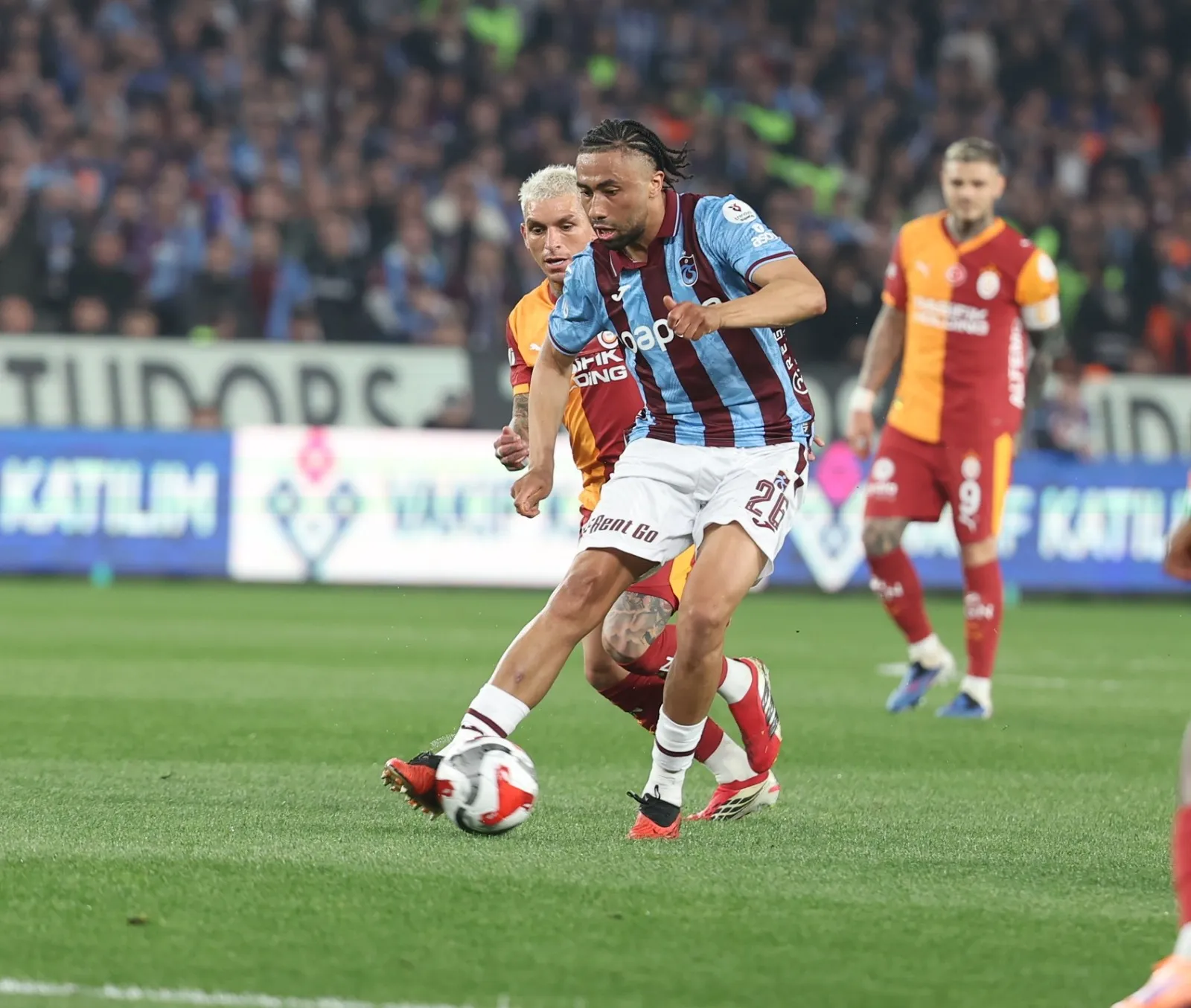 Papara Park'ta dev randevu: Thomas Reis sınavı Galatasaray karşısında veriyor