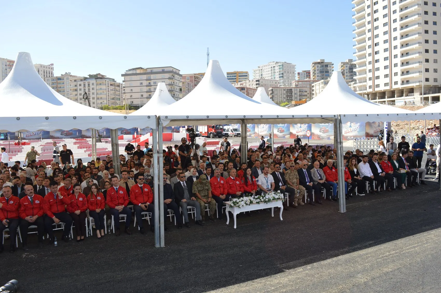 Mardin'in Tarihi Sokaklarında Geleceğin Teknolojisi Yükseliyor: 410 Genç Zihin Yarışıyor