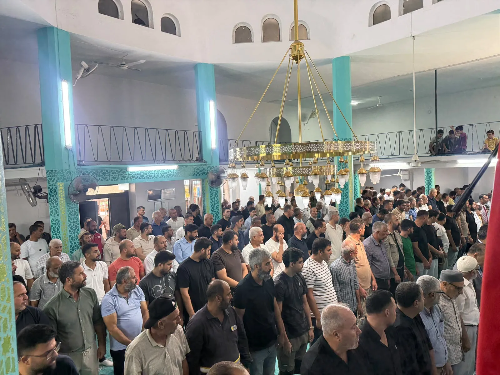 Denizin yuttuğu iki kardeş için Reyhanlı'da hüzünlü veda: Gıyabi cenaze namazı kılındı