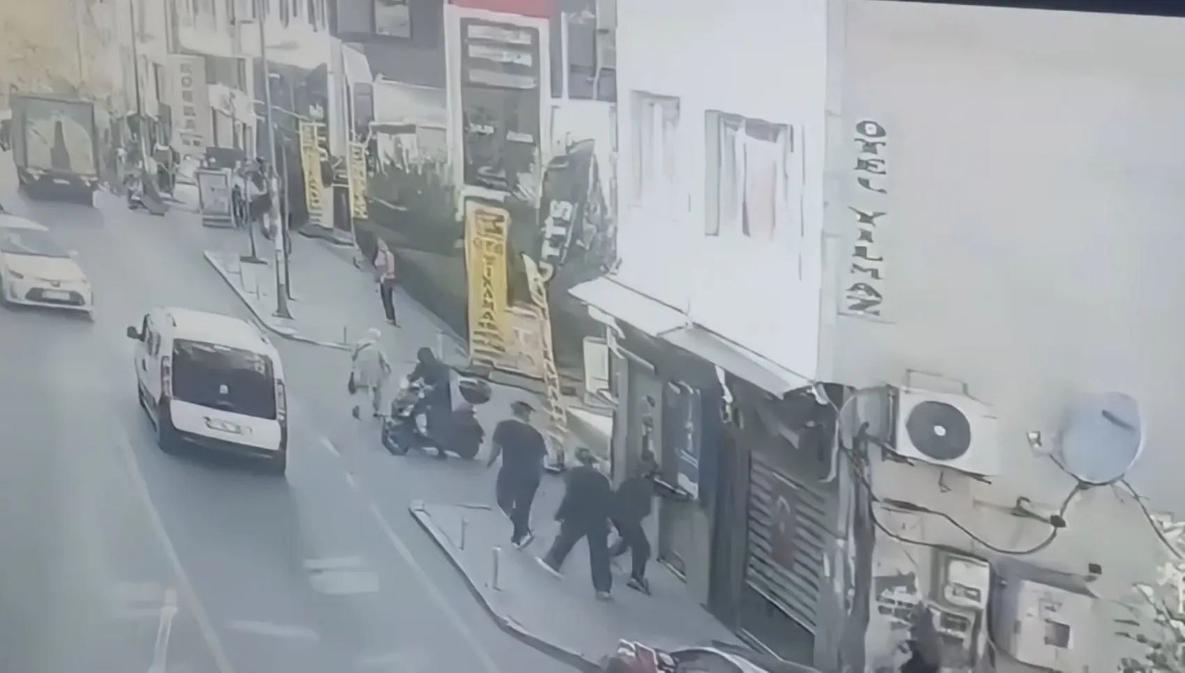 Restoranda dehşet anları: Telefonda meydan okudu, dakikalar sonra kurşunların hedefi oldu