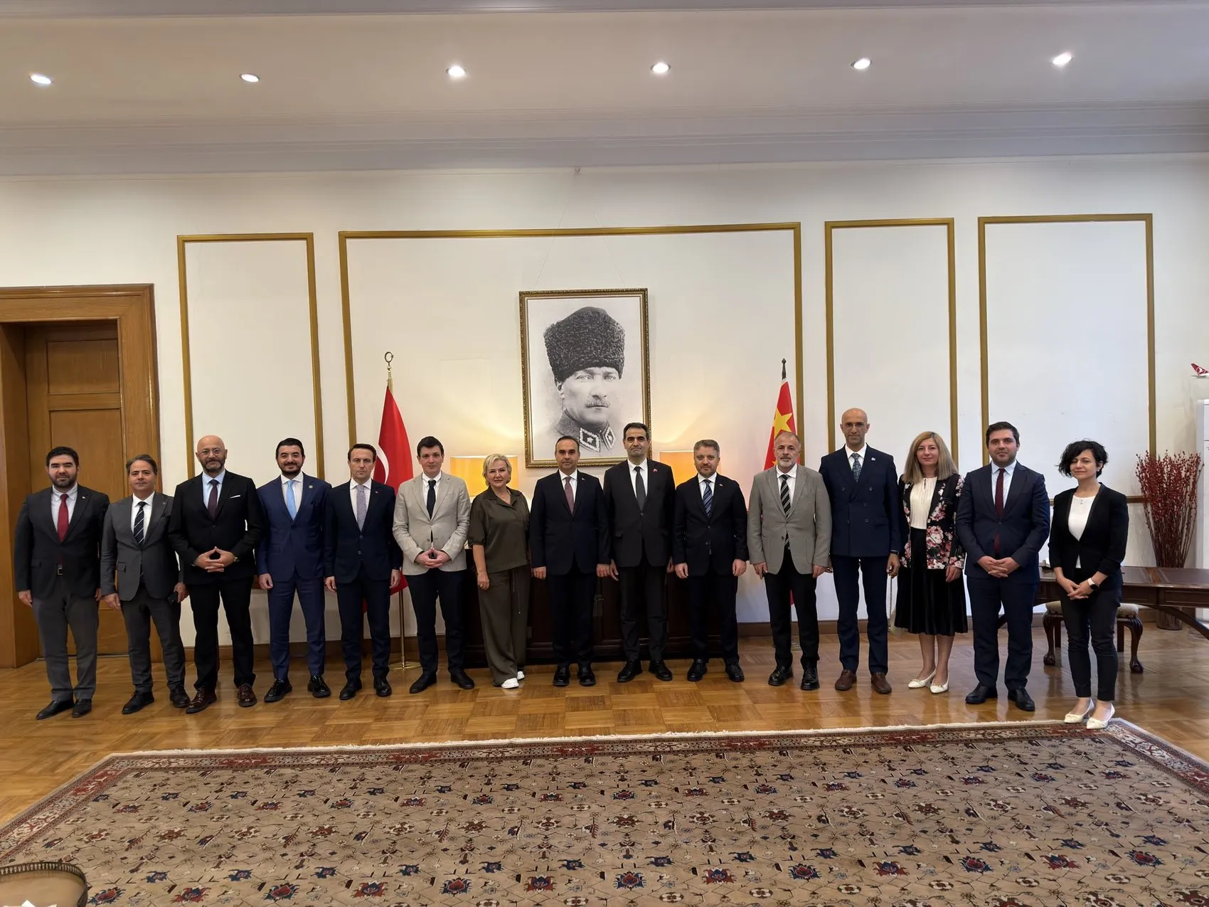 Pekin'de Kritik Temas: Türkiye ve Çin Arasında Teknoloji Köprüsü