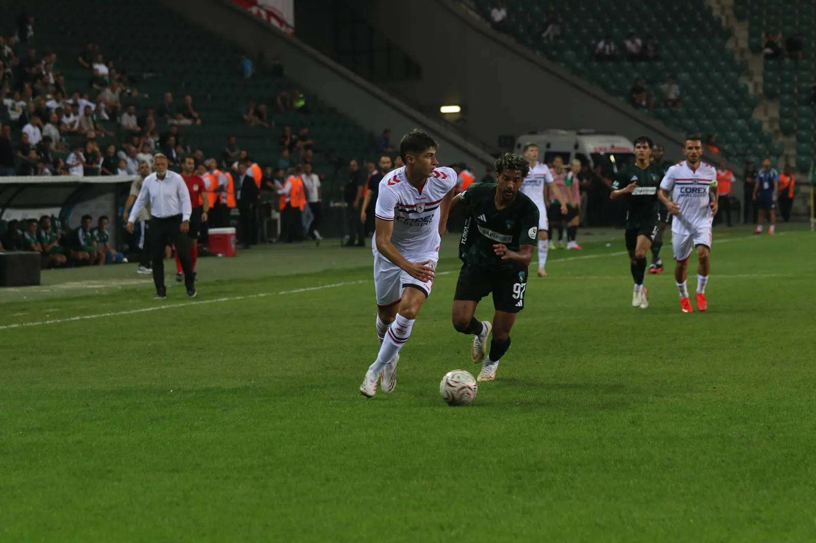 Kocaelispor evinde hata yapmadı: Samsunspor karşısında altın değerinde üç puan
