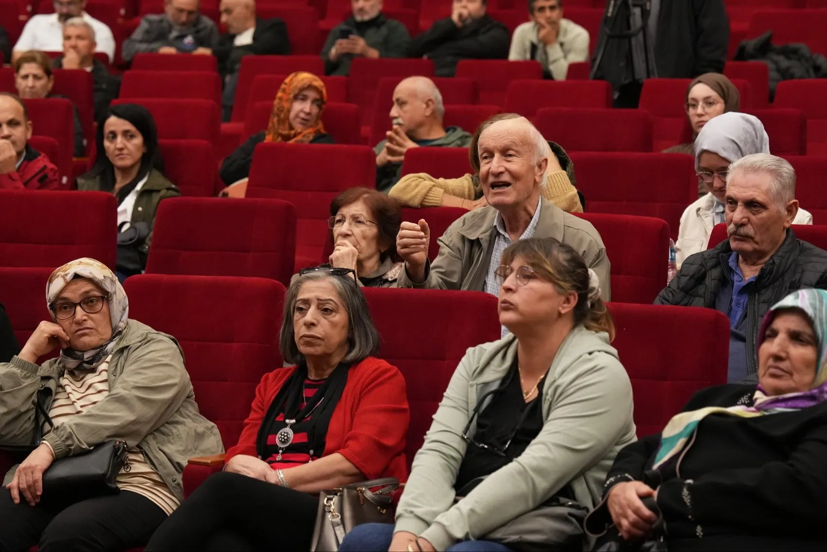 Tuzla'da Yılan Hikayesine Dönen Bekleyiş Bitiyor: Penguen Sitesi İçin Belediye Devrede