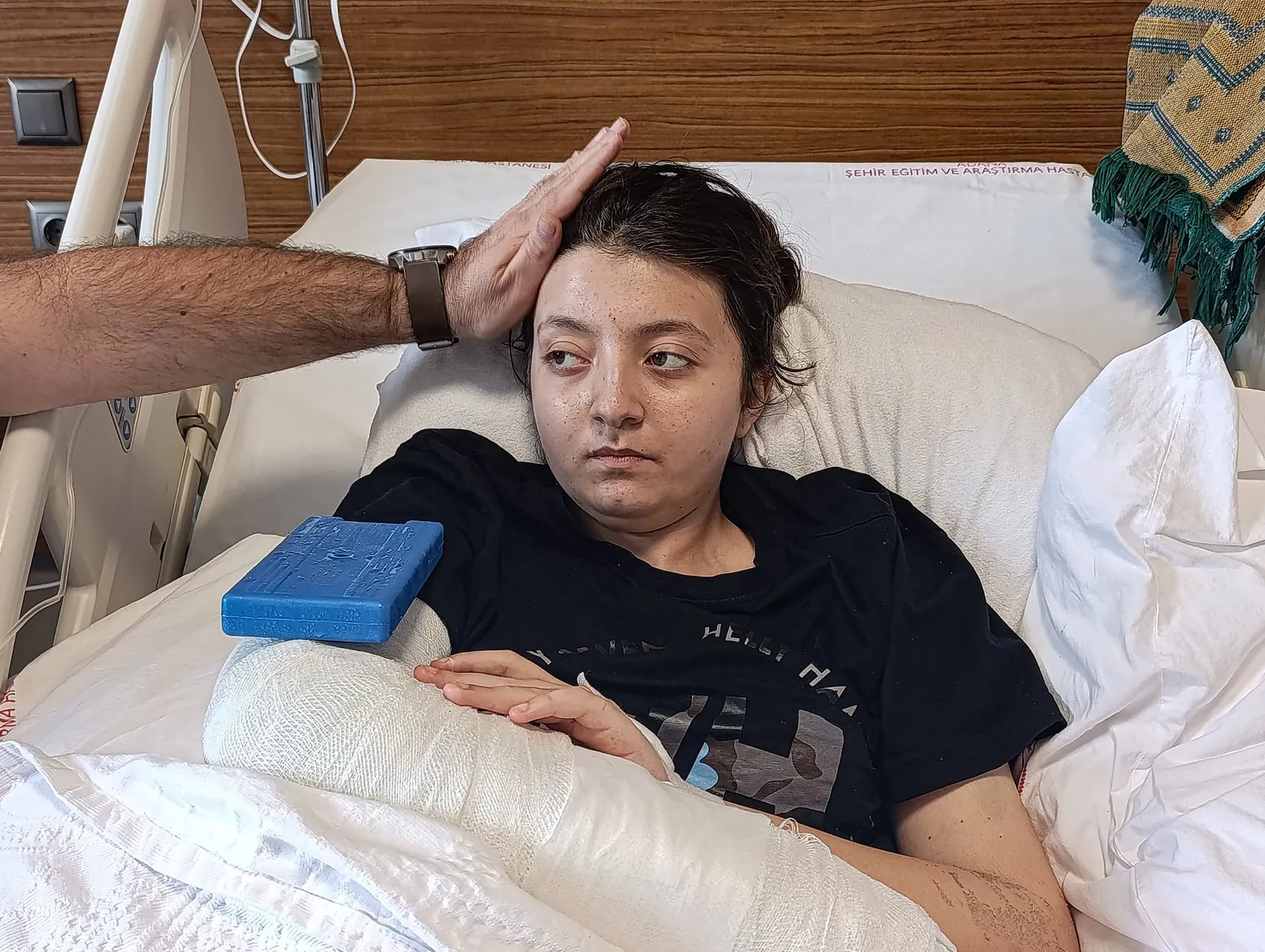 12'nci kattan düşen Ecrin'in mucizevi dönüşü: Hayali, düştüğü noktada iyilik sofrası kurmaktı