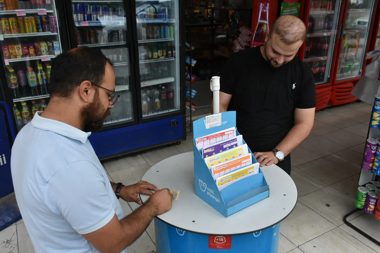 20 bin sandı, hayatı değişti: İzmir'deki o talihli büyük ikramiyeyi nasıl fark etti?