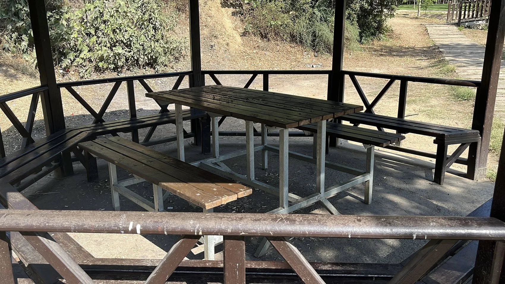 Piknik alanında dehşet anları: Uzaklaştırma kararı alan eşini herkesin gözü önünde bıçakladı