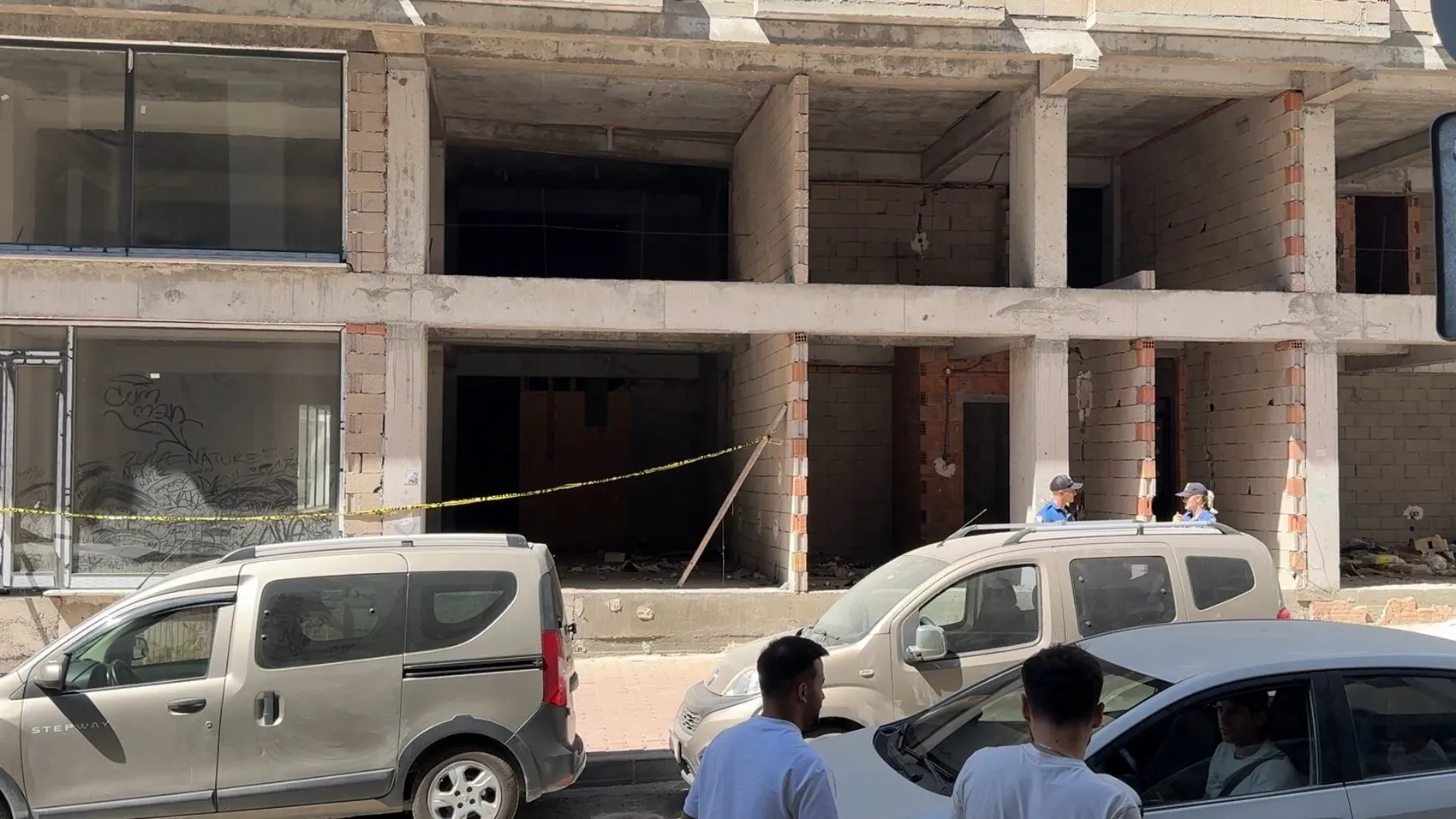 Avcılar'daki inşaat alanında korkunç keşif: Hareketsiz yatan kişi hayatını kaybetti