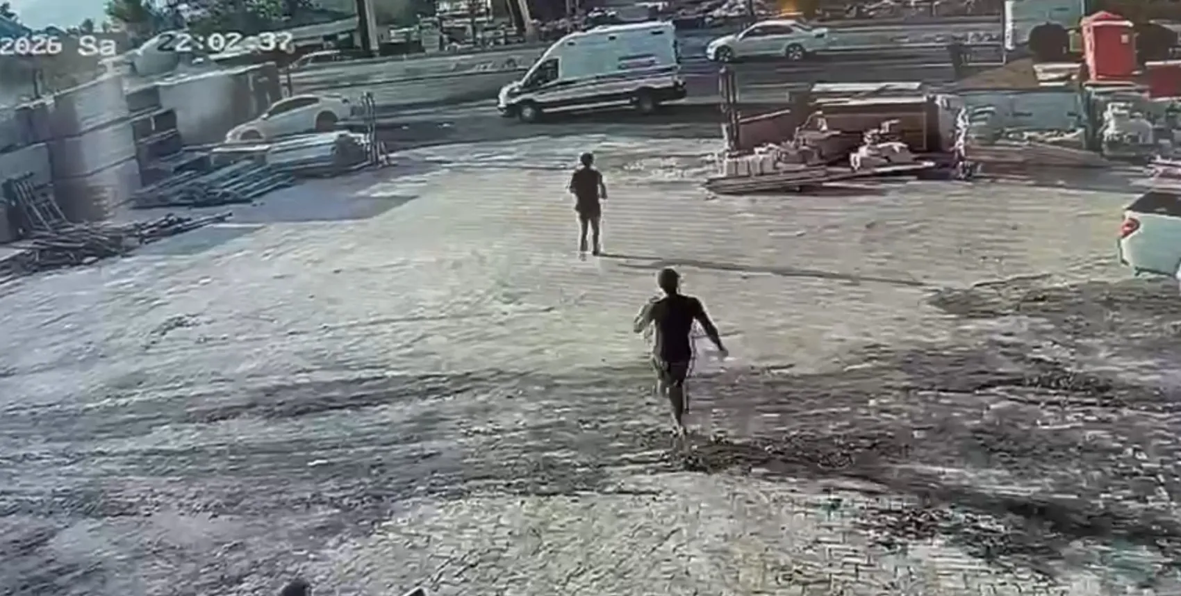Malatya'da dehşet anları: Asfalt yüklü kamyonun karıştığı kaza kamerada