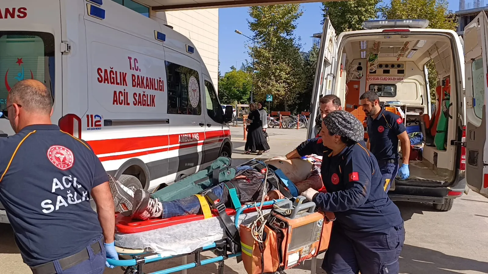 İnegöl'deki mobilya fabrikasında acı son: CNC makinesine sıkışan işçi yaşamını yitirdi