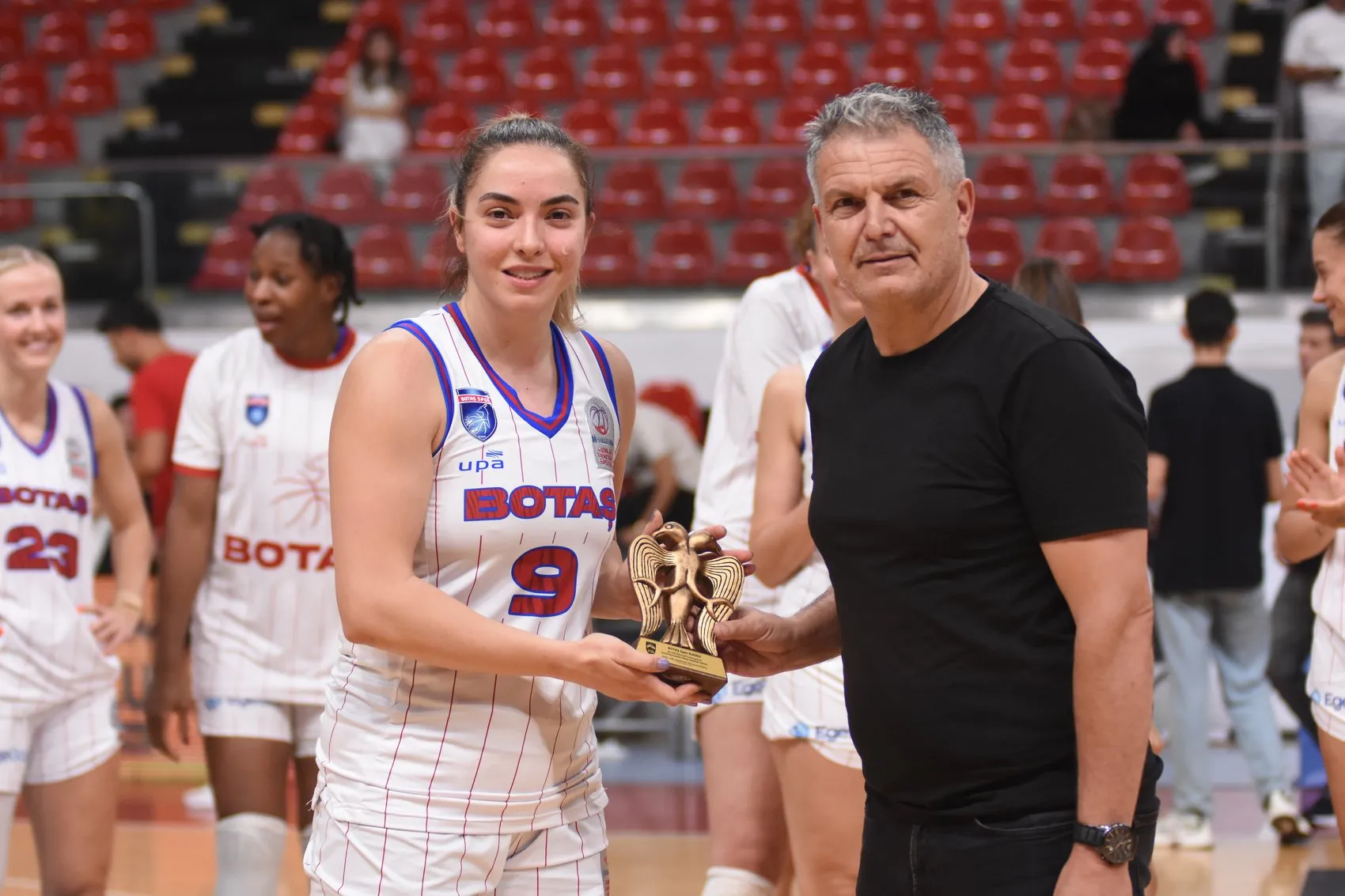 Erciyes Cup'ta final heyecanı: BOTAŞ ev sahibini devirdi