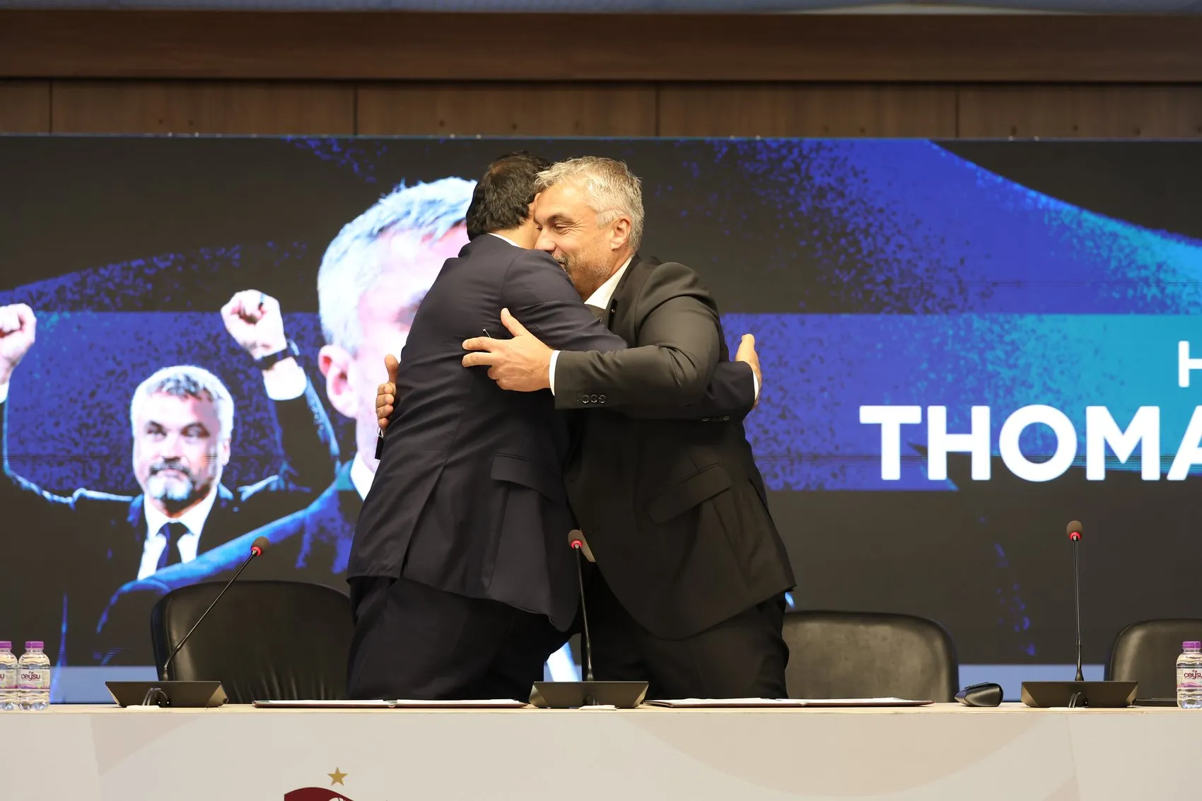Trabzonspor'da Thomas Reis dönemi: Korkaklara yer yok, hedefimiz büyük