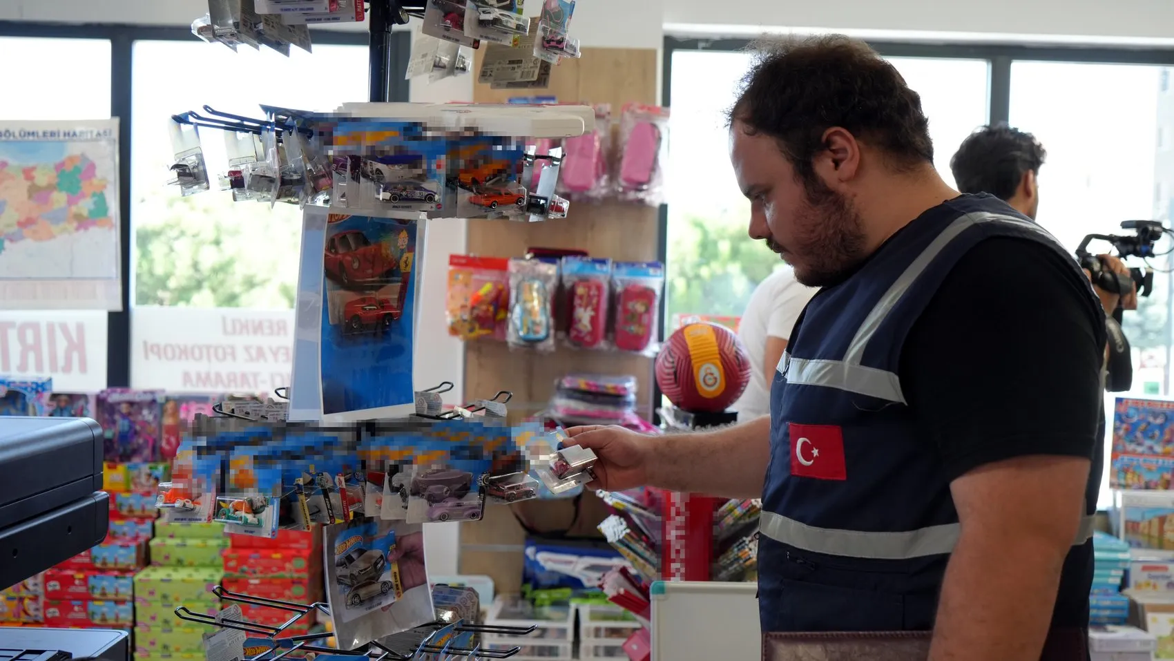 Okul alışverişinde etiket tuzağına geçit yok: Kayseri'de kırtasiyeler mercek altında