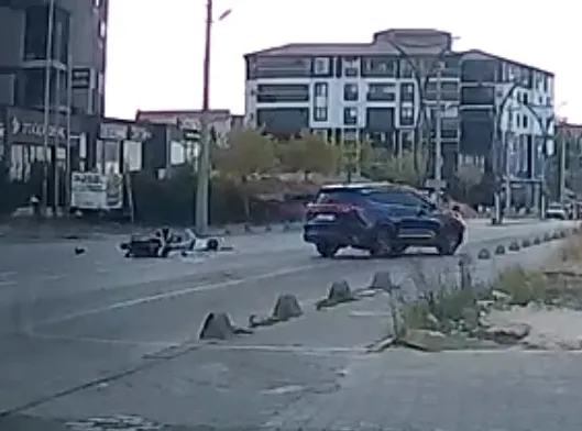 Keşan'da korkutan kaza anı saniye saniye kaydedildi