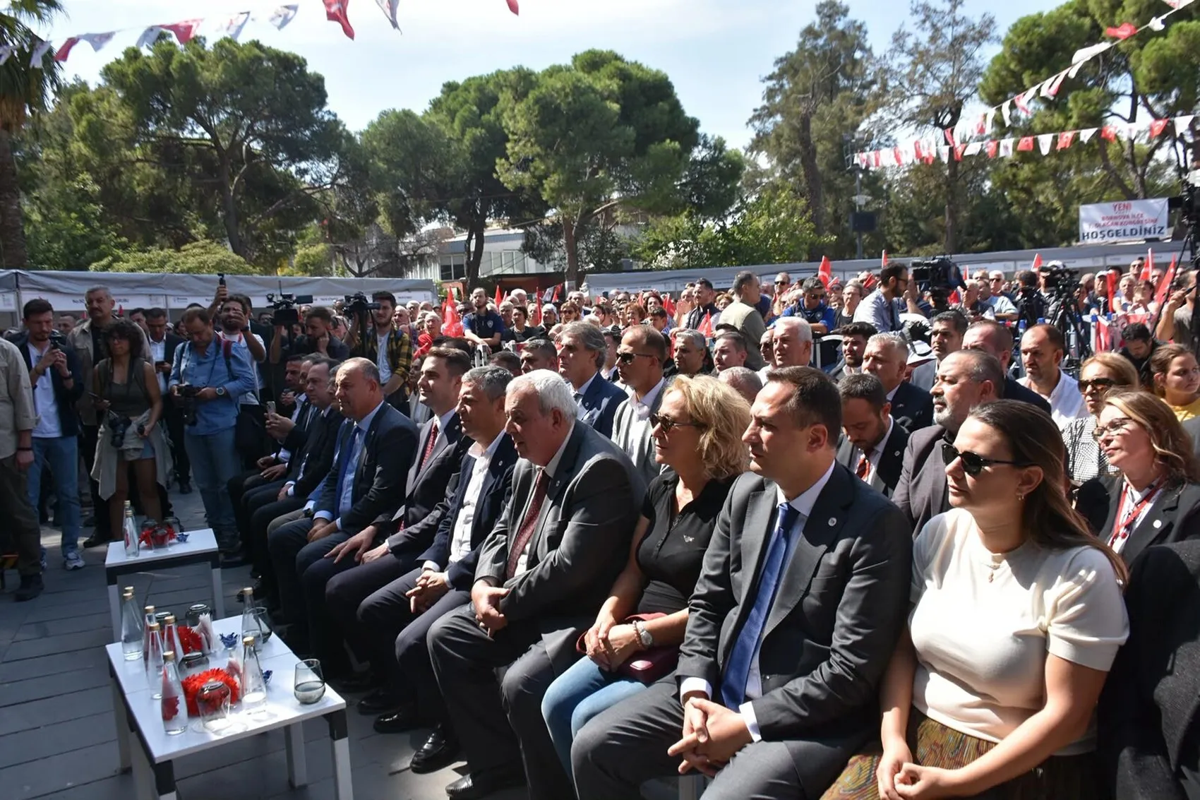 Özgür Özel'den koltuk resti: İktidar yolunda başarısız olursam bir dakika durmam
