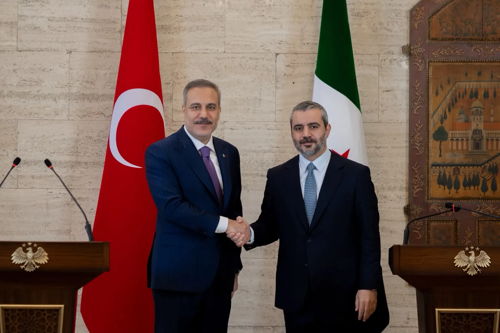 Şam'da kritik diplomasi trafiği: Hakan Fidan ve Esad Hasan Şeybani bir araya geldi