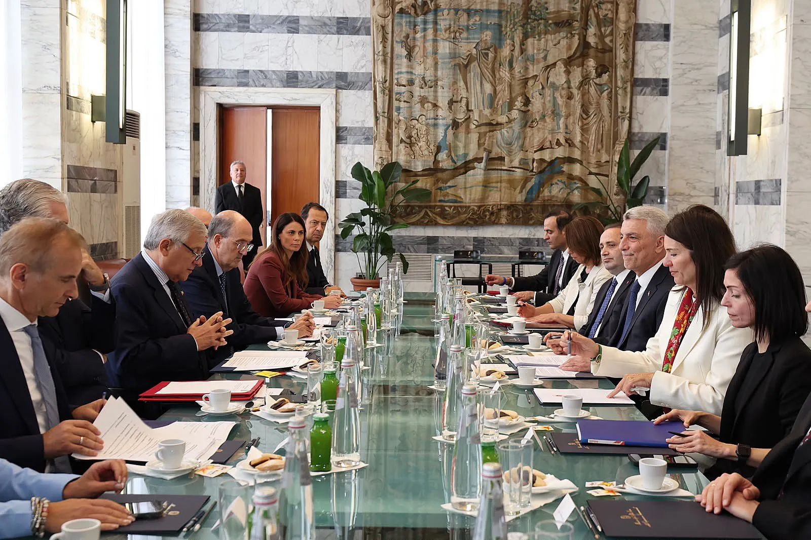 Roma'da Kritik Zirve: Türkiye ve İtalya 40 Milyar Dolarlık Hedefe Kilitlendi