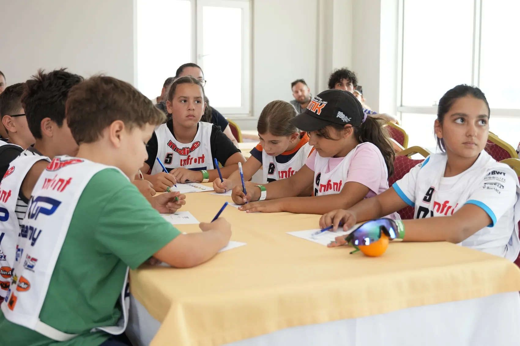 Afyonkarahisar'da pistin geleceği şekilleniyor: Genç yetenekler dünya sahnesine hazırlanıyor