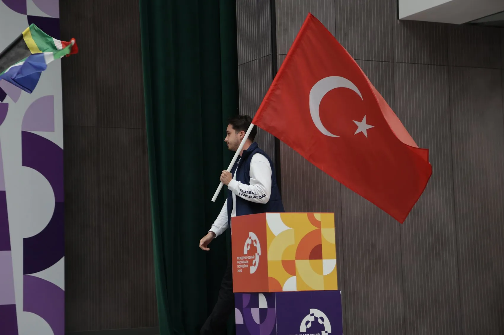 Geleceğin Nükleer Şehirlerini Genç Zihinler Tasarladı: 2050 Vizyonu Rusya'da Yarıştı