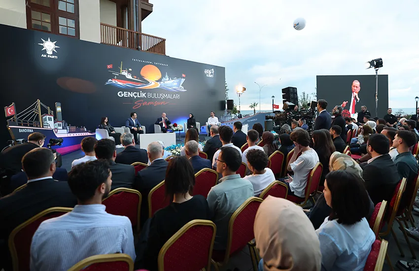Samsun'da gençlerle buluşan Erdoğan'dan tarihi mesaj: Yarın kaptan köşkünde siz olacaksınız