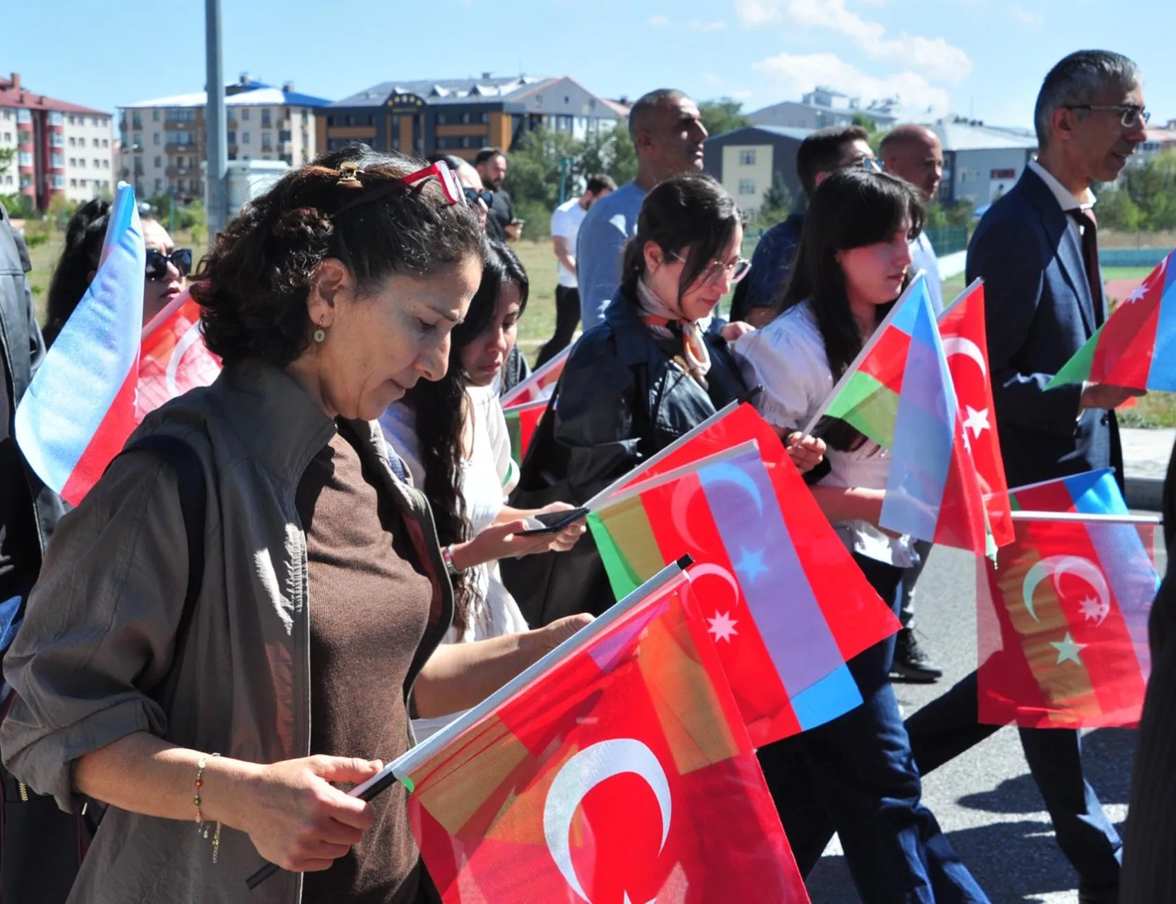 Kars'ta Karabağ'ın özgürlük mücadelesi anıldı: İki devlet tek yürek oldu