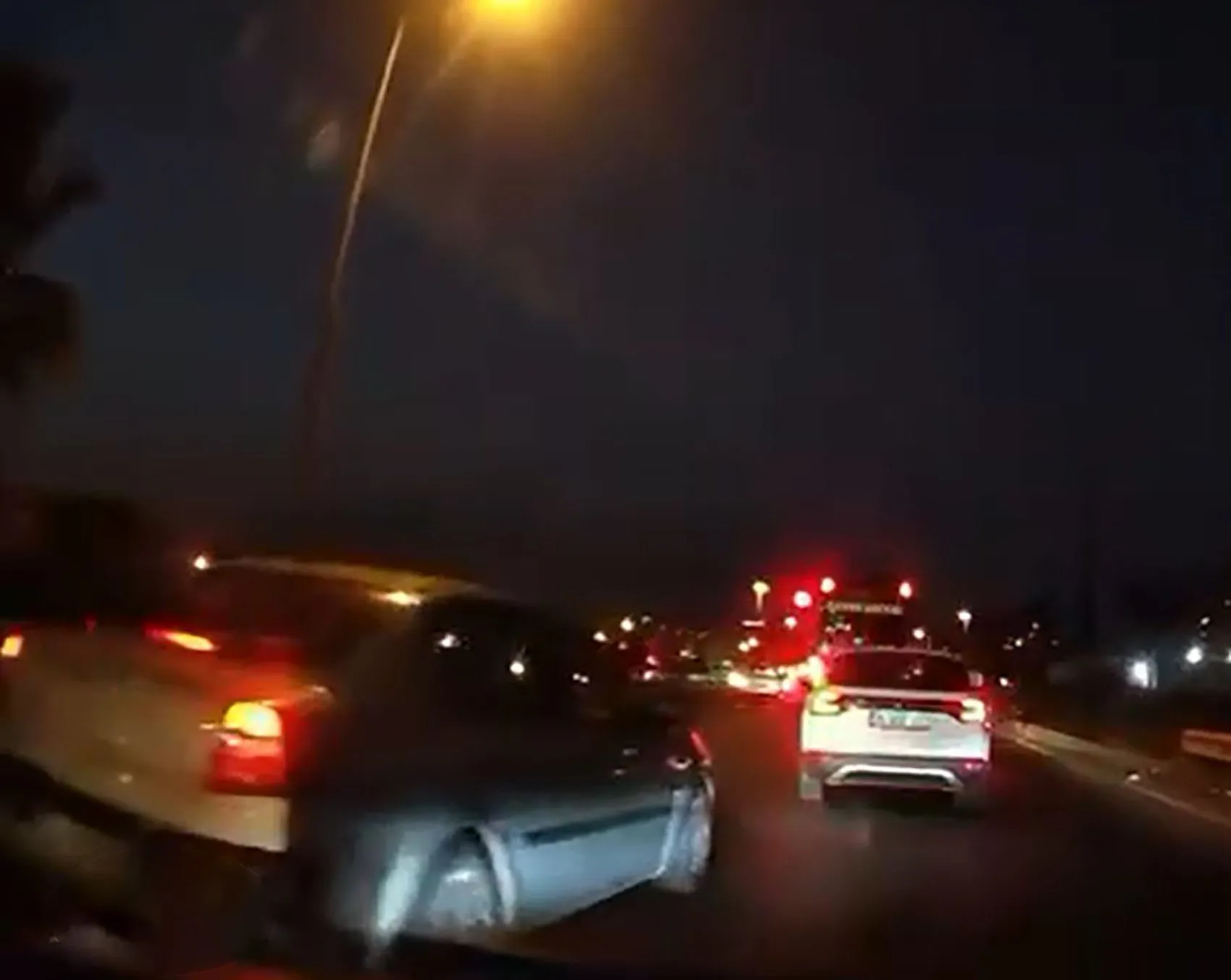 Trafikte sahte başkomiser paniği: Market çalışanı olduğu ortaya çıktı