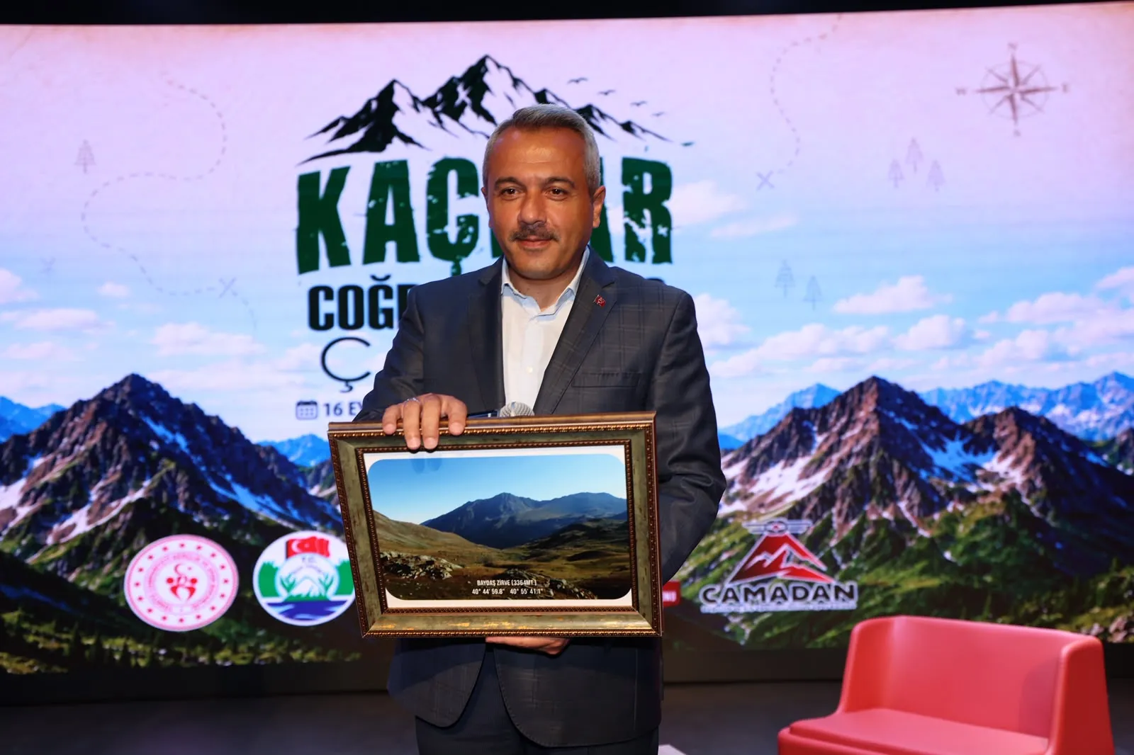 Kaçkar Dağları'nda gizli kalmış zirveler haritaya işleniyor: 100'den fazla tepeye isim verilecek